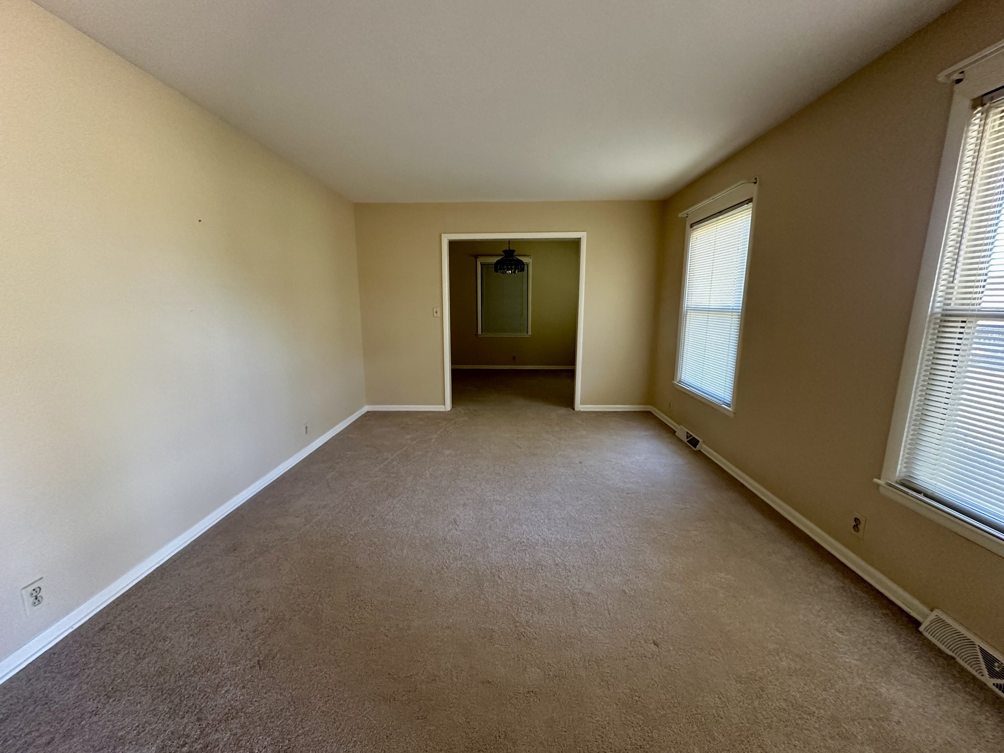 1716 Keller Ave Property Photo 4