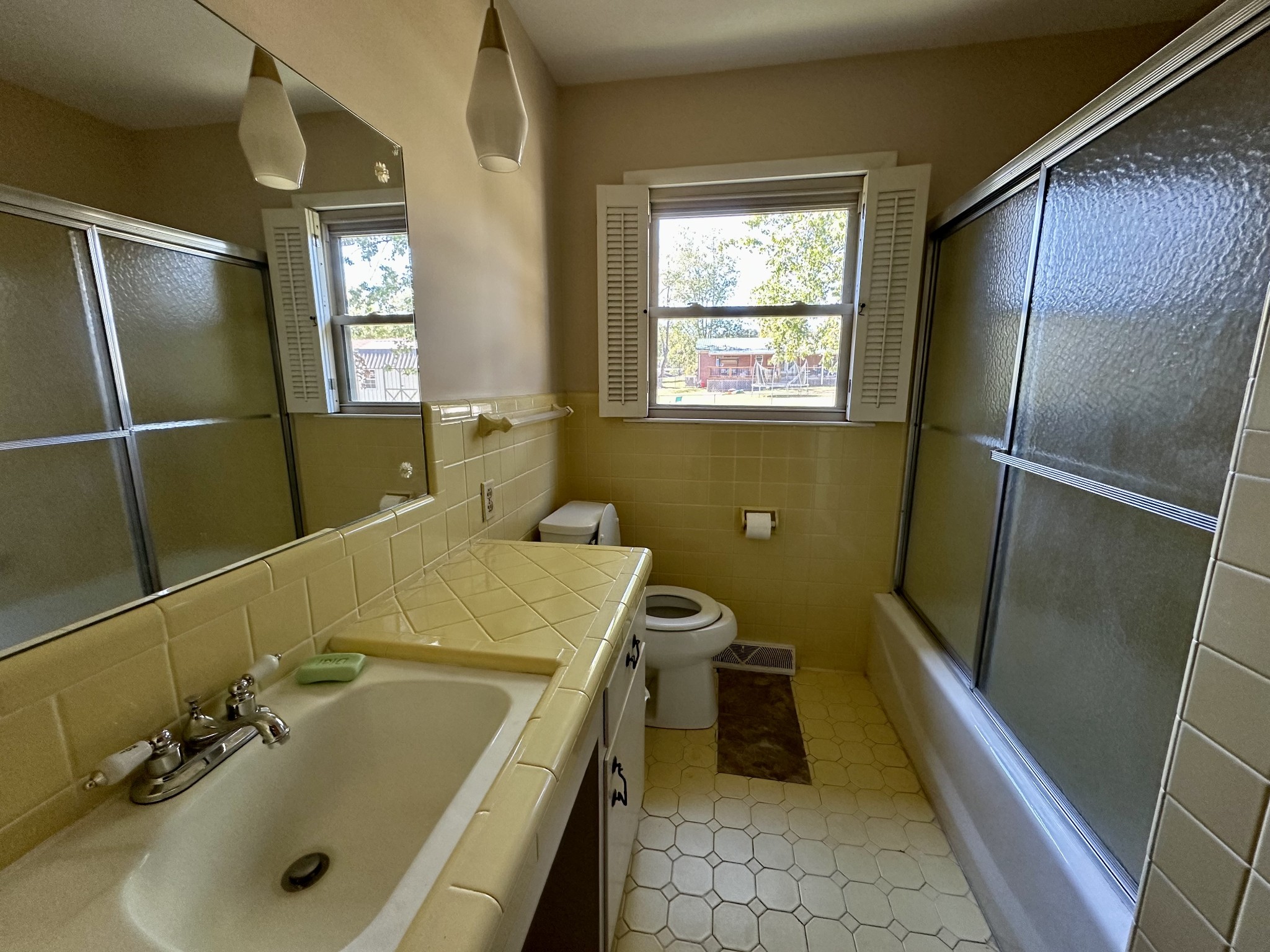 1716 Keller Ave Property Photo 12