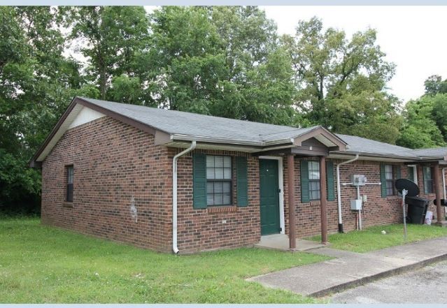 1375 Thompsonville Lane Property Photo 1