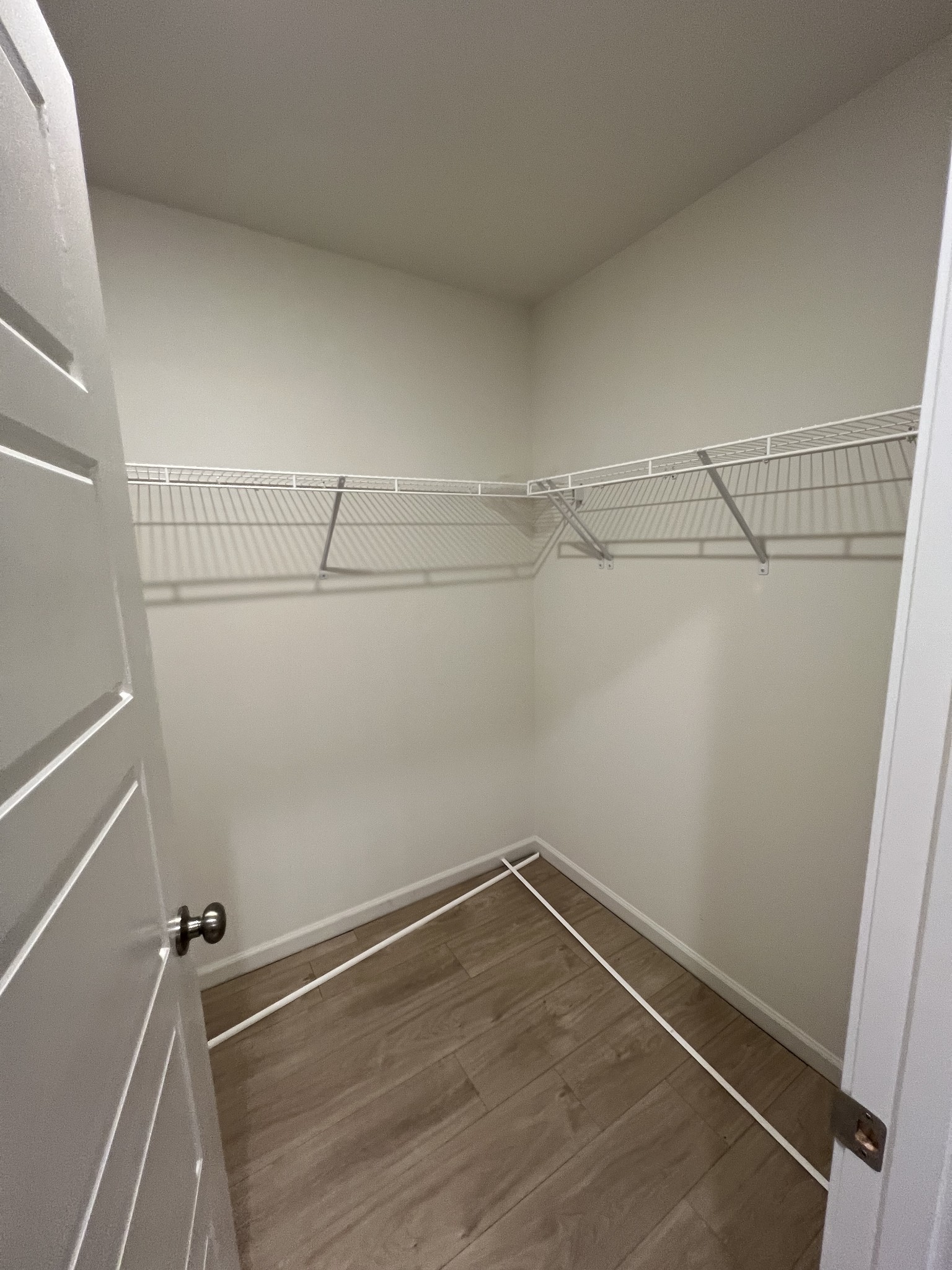 1249 Lakewalk Dr Property Photo 7