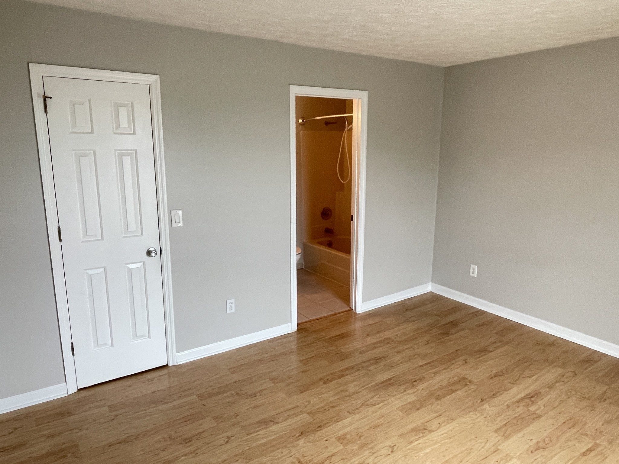 106 Spruce Dr Property Photo 6
