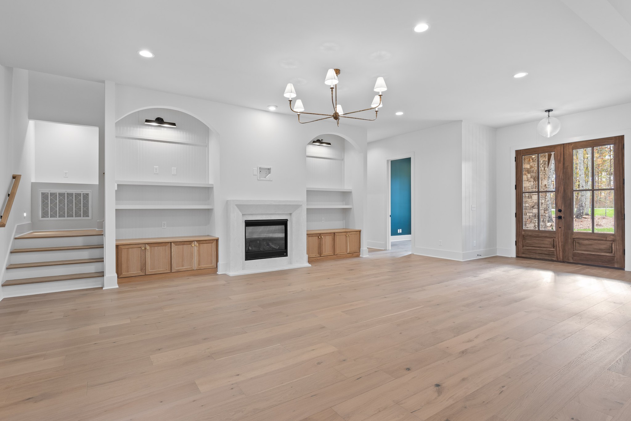 8635 Mountain Laurel Trail Property Photo 6