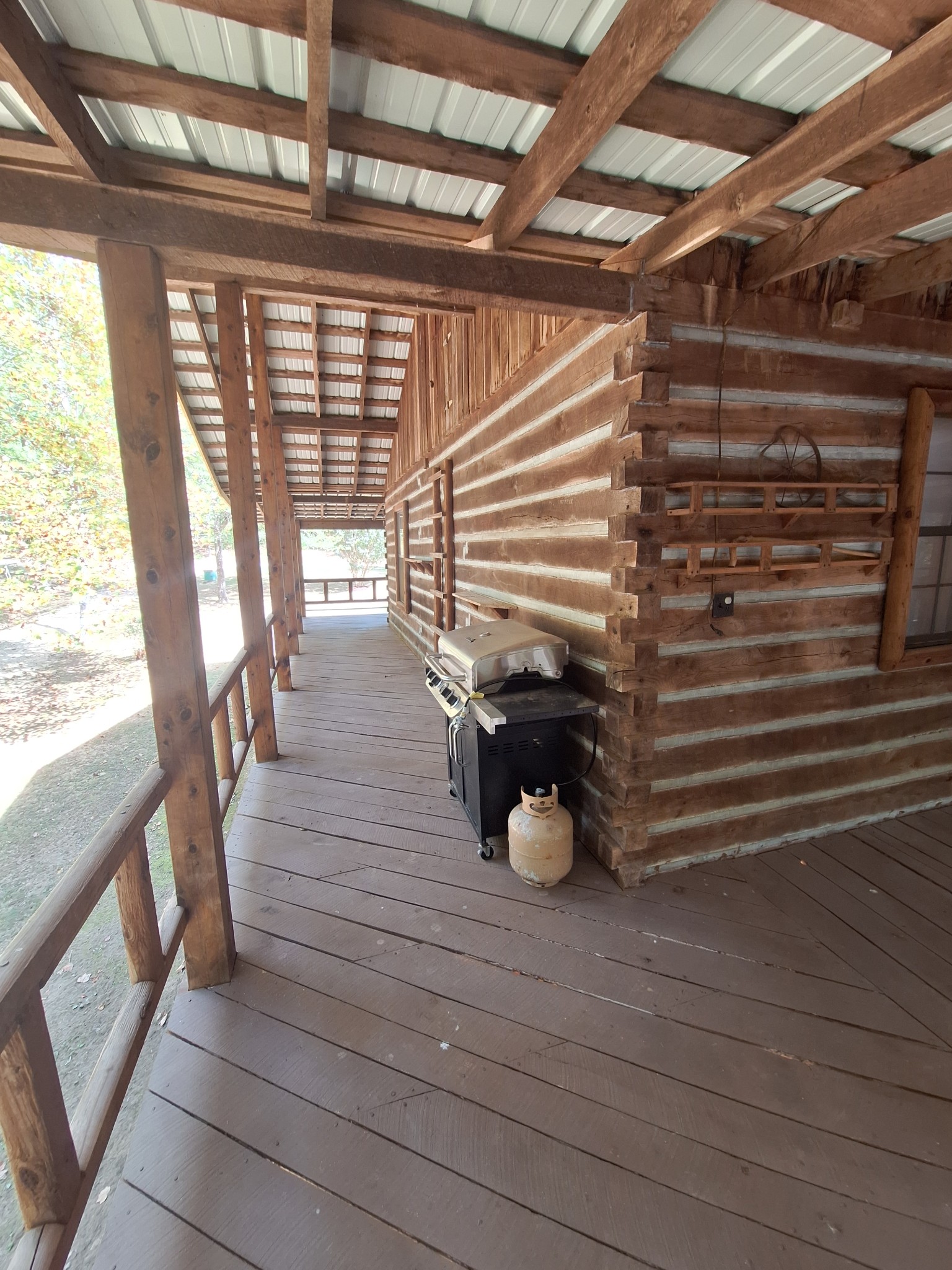 450 Pinson Ln Property Photo 19