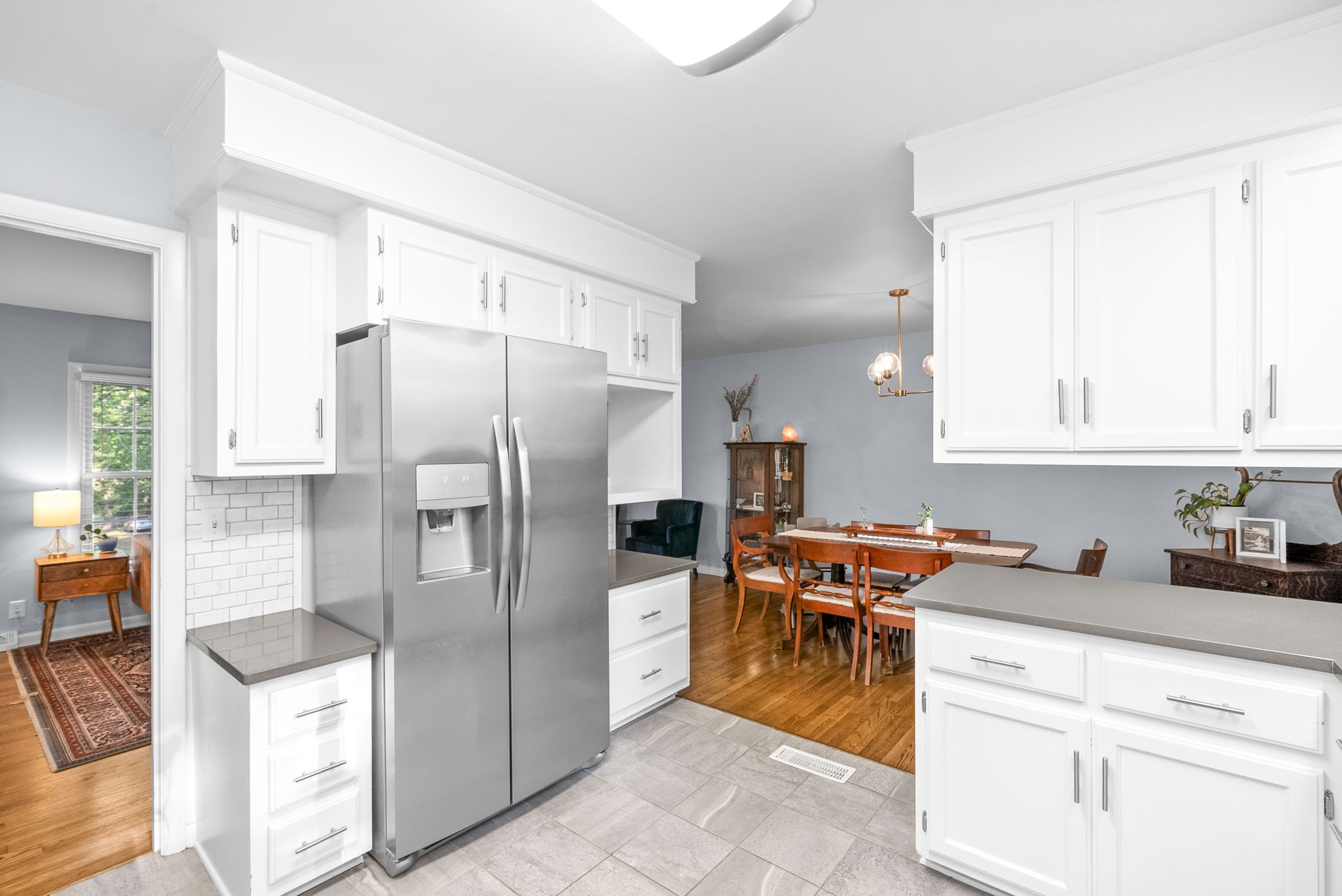 155 E Regent Dr Property Photo 17