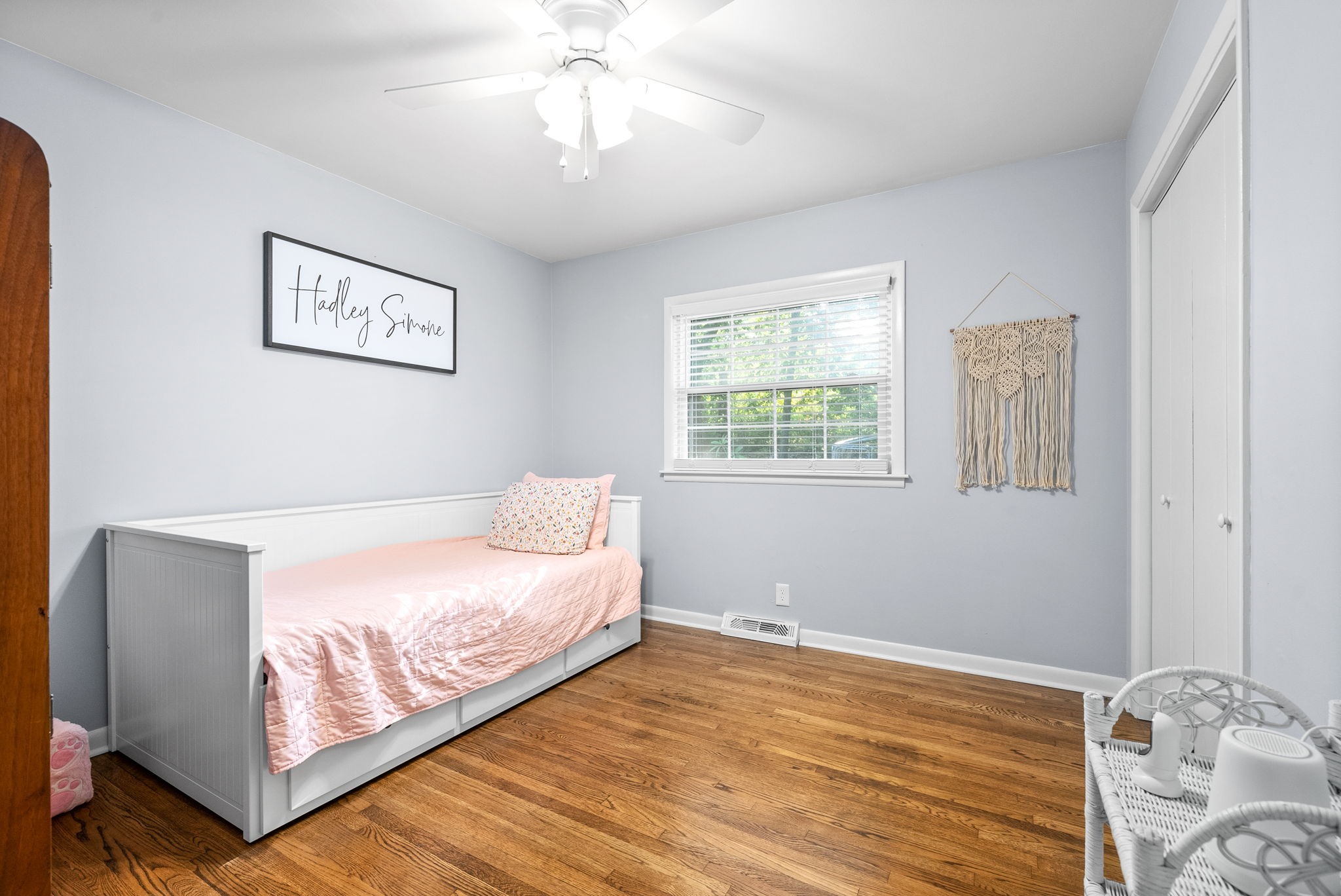 155 E Regent Dr Property Photo 19