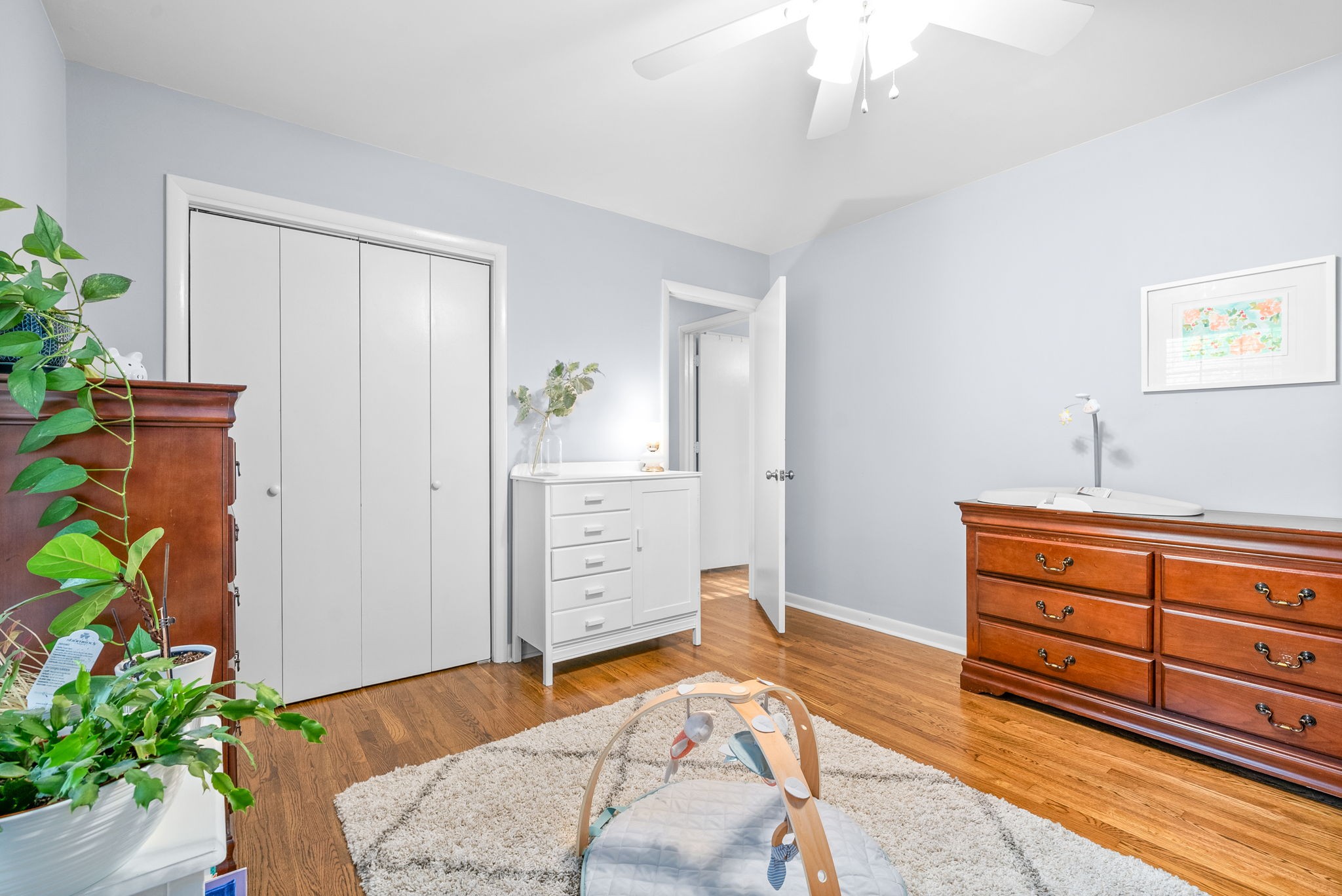 155 E Regent Dr Property Photo 23