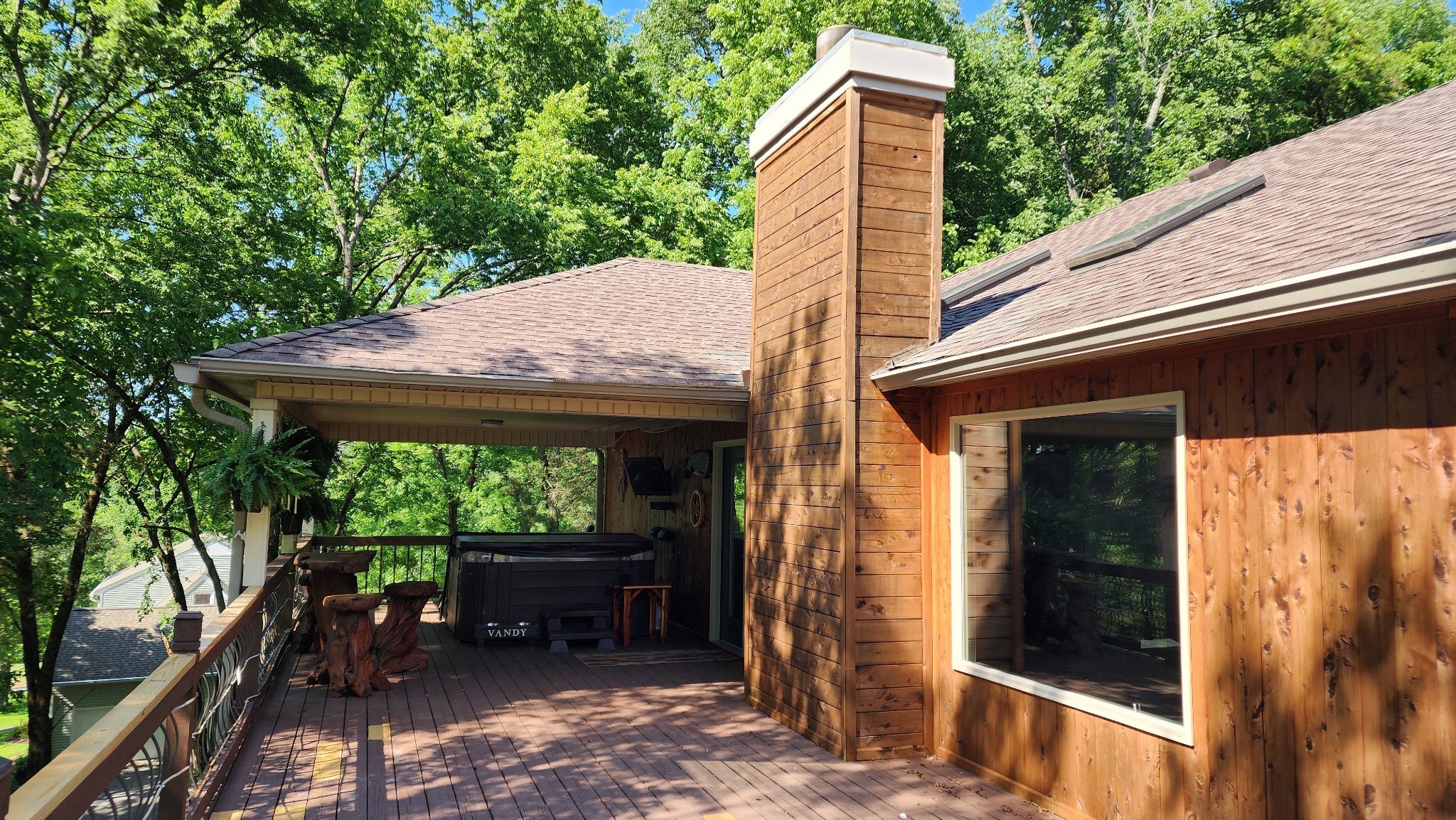 204 Hogan Ln Property Photo 5