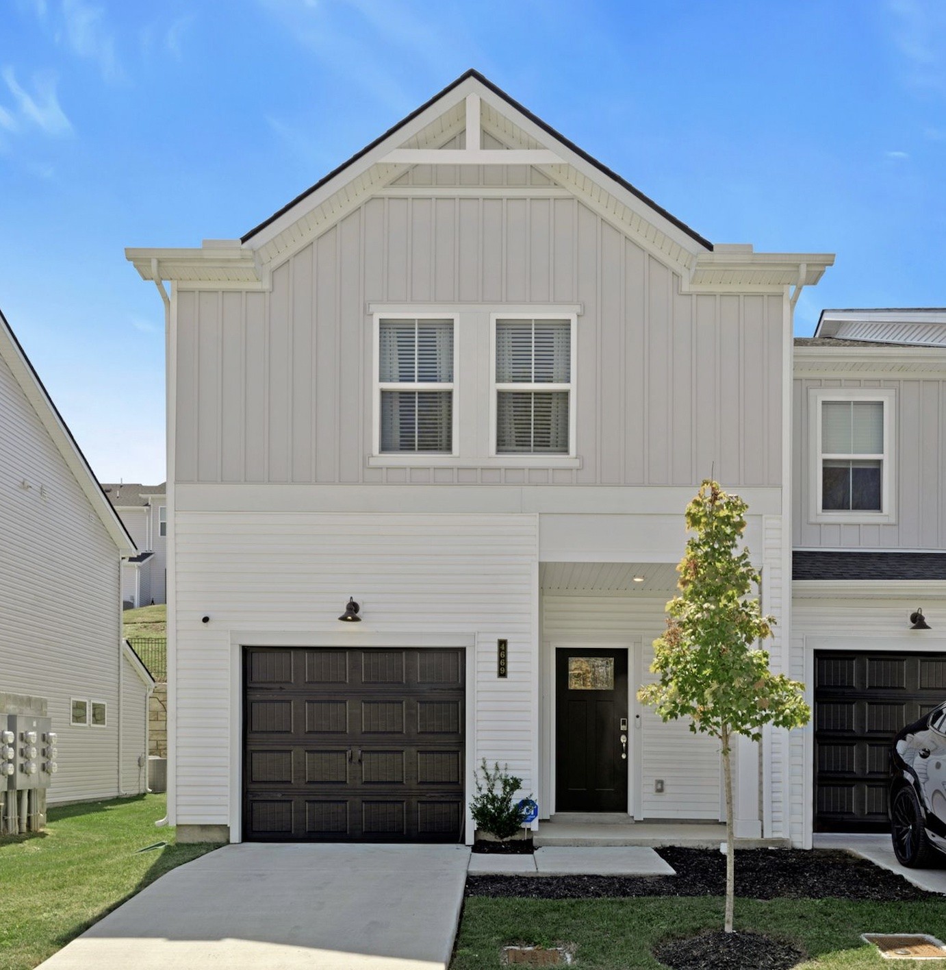 4669 Ridge Bend Dr Property Photo 1