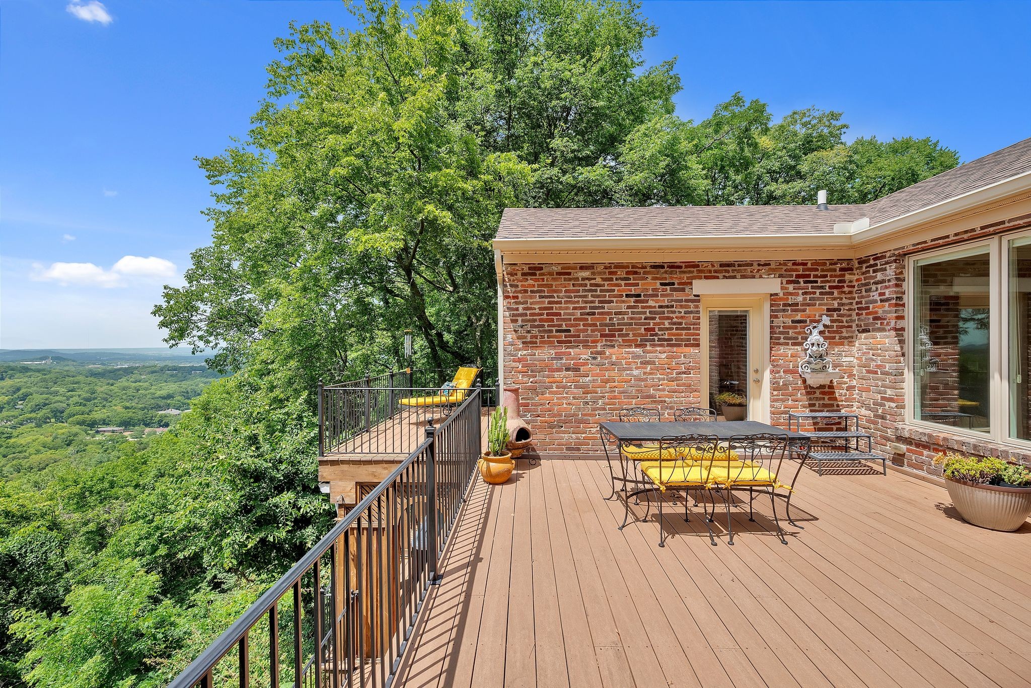 5053 Villa Crest Dr Property Photo 32