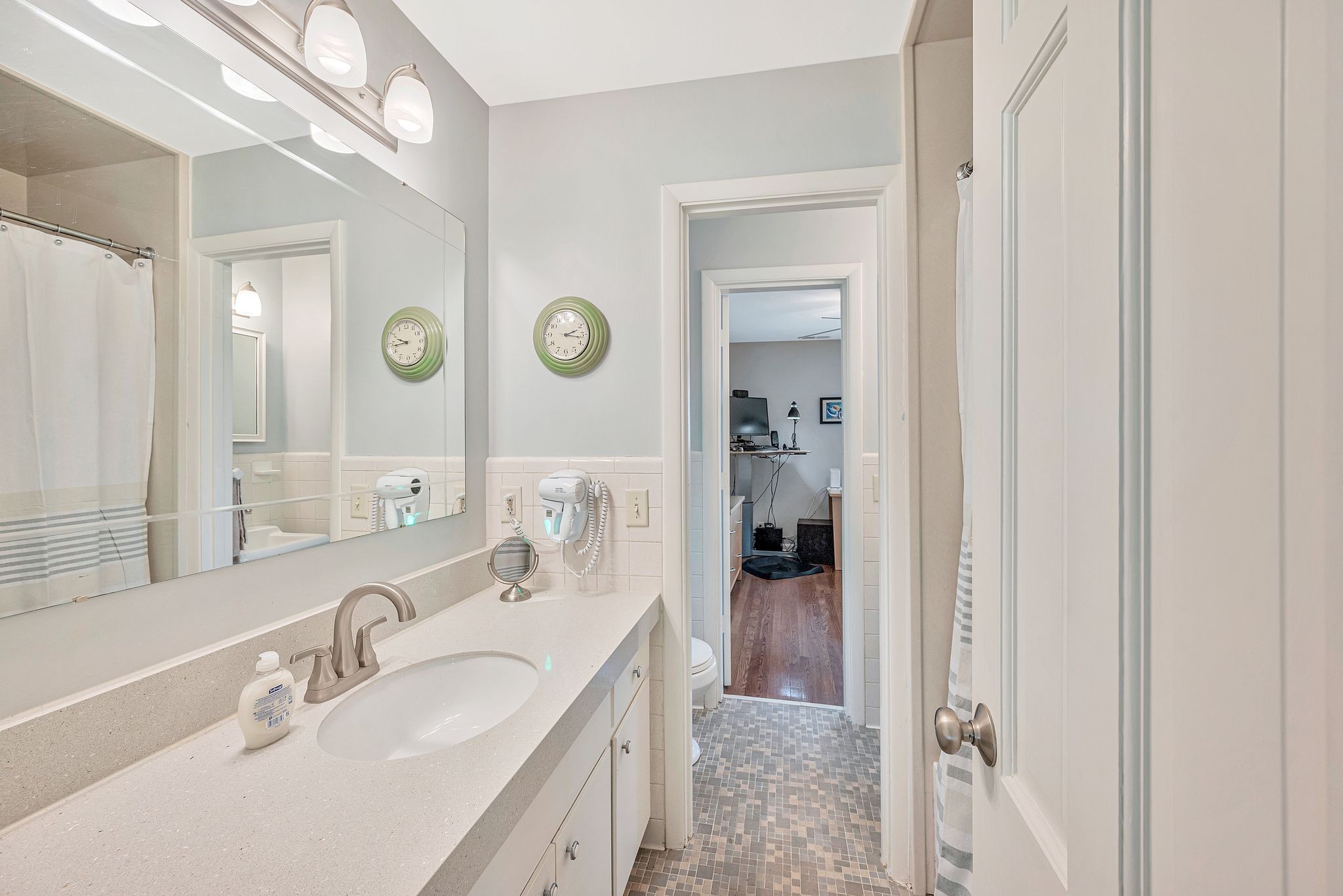 5053 Villa Crest Dr Property Photo 45