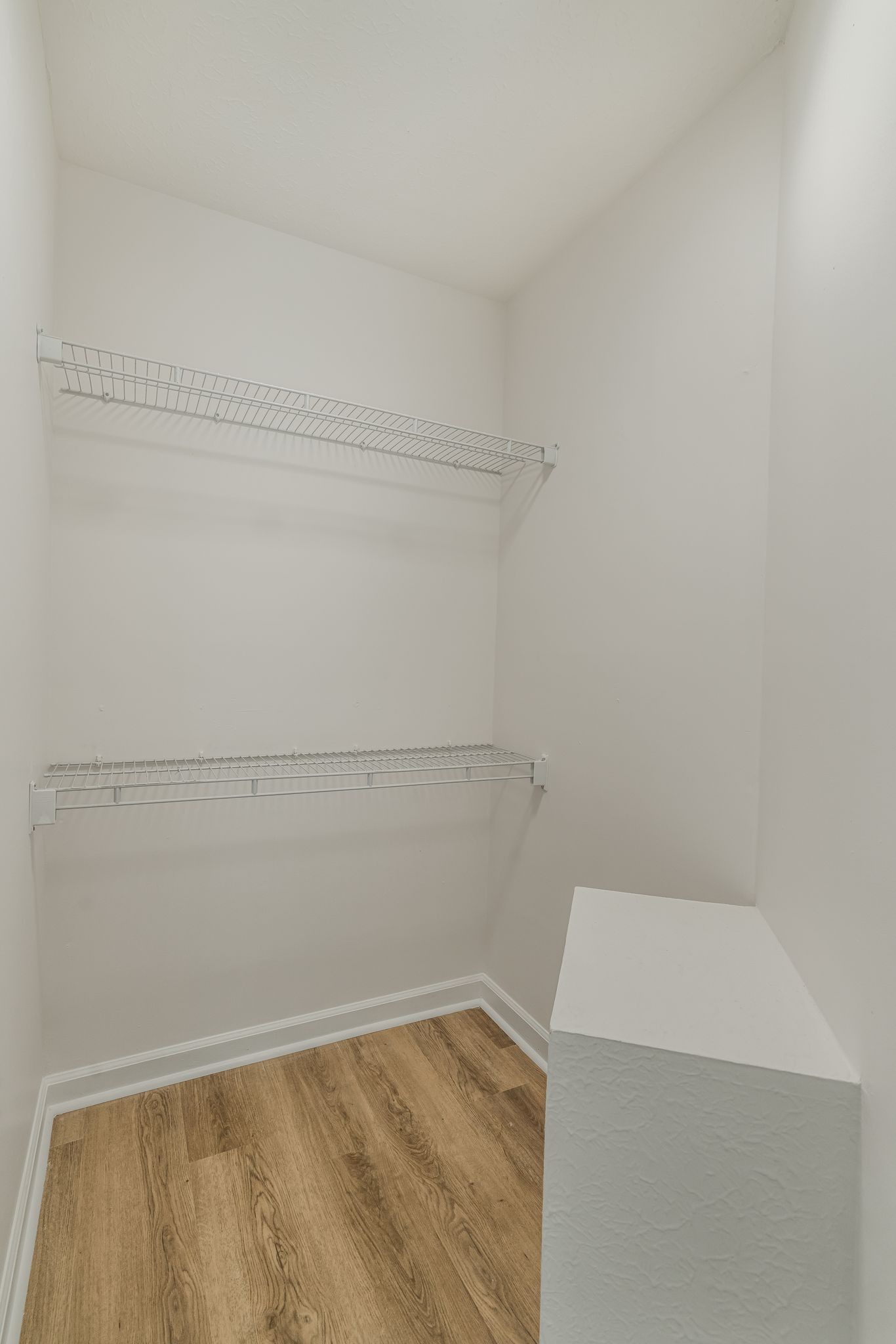 680 Dutchmans Dr Property Photo 15