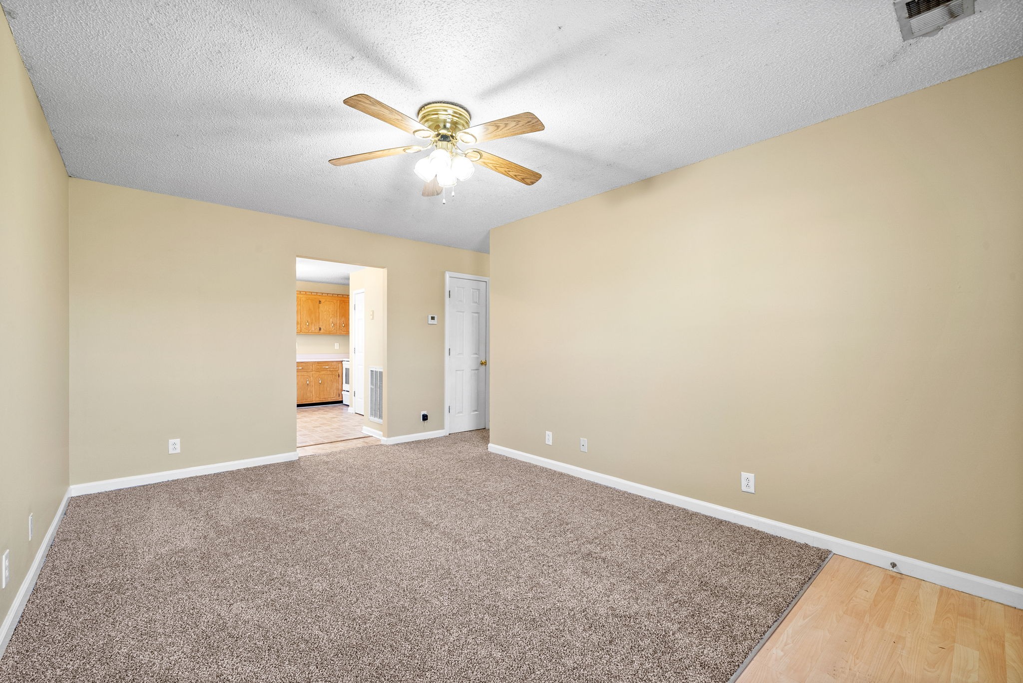 1107 Keith Ave Property Photo 2