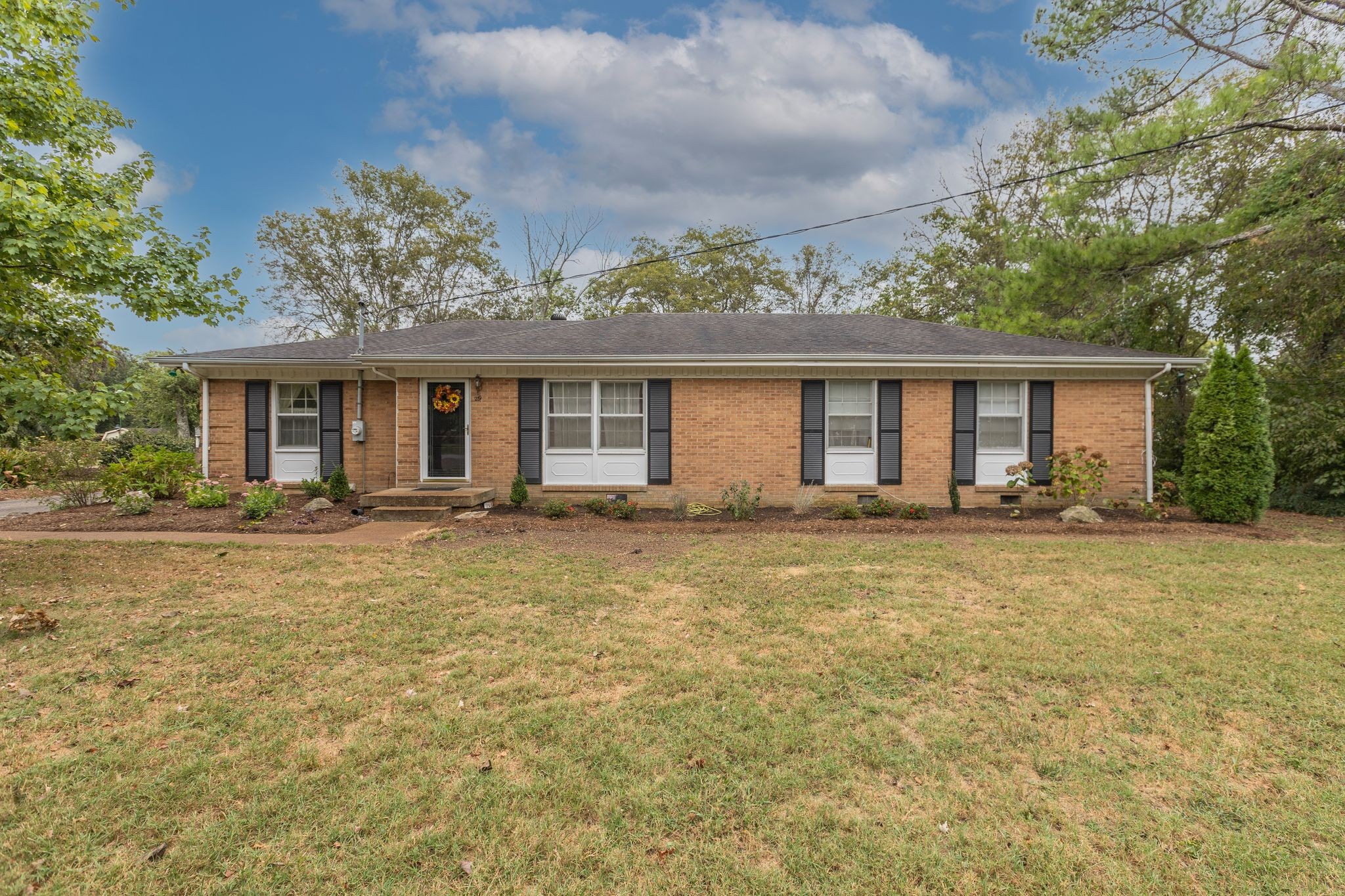 219 Stable Rd Property Photo 1