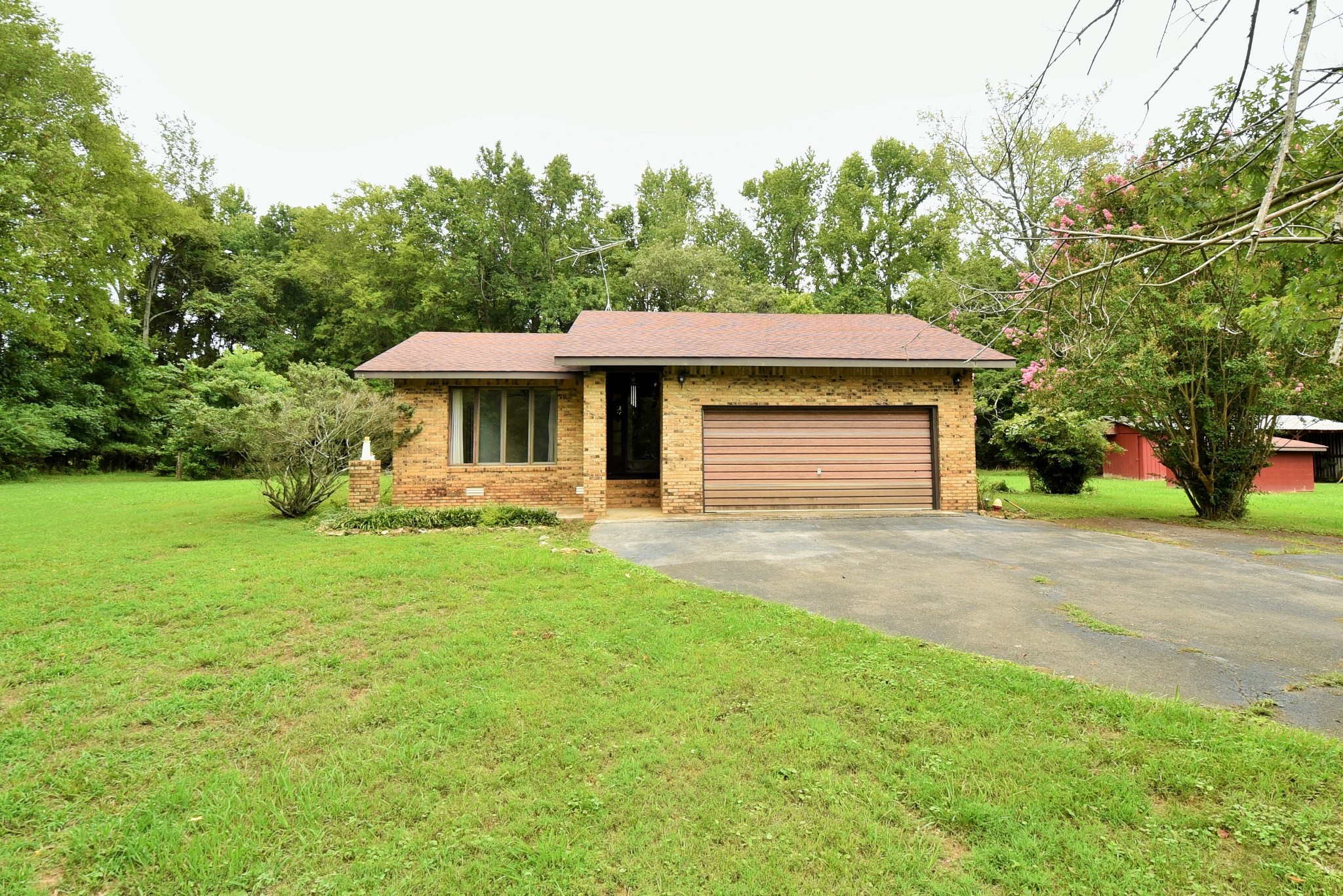 4970 Greenhaw Rd Property Photo 2