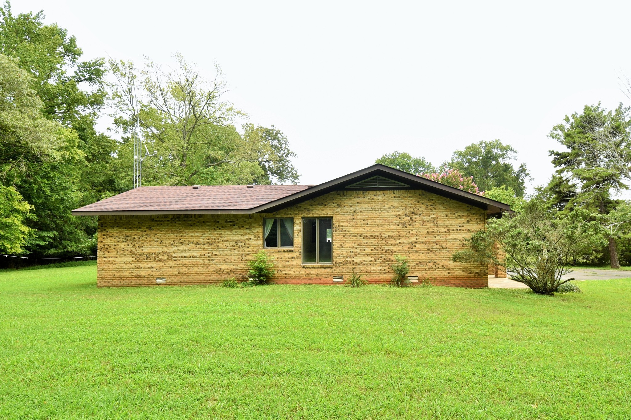 4970 Greenhaw Rd Property Photo 3