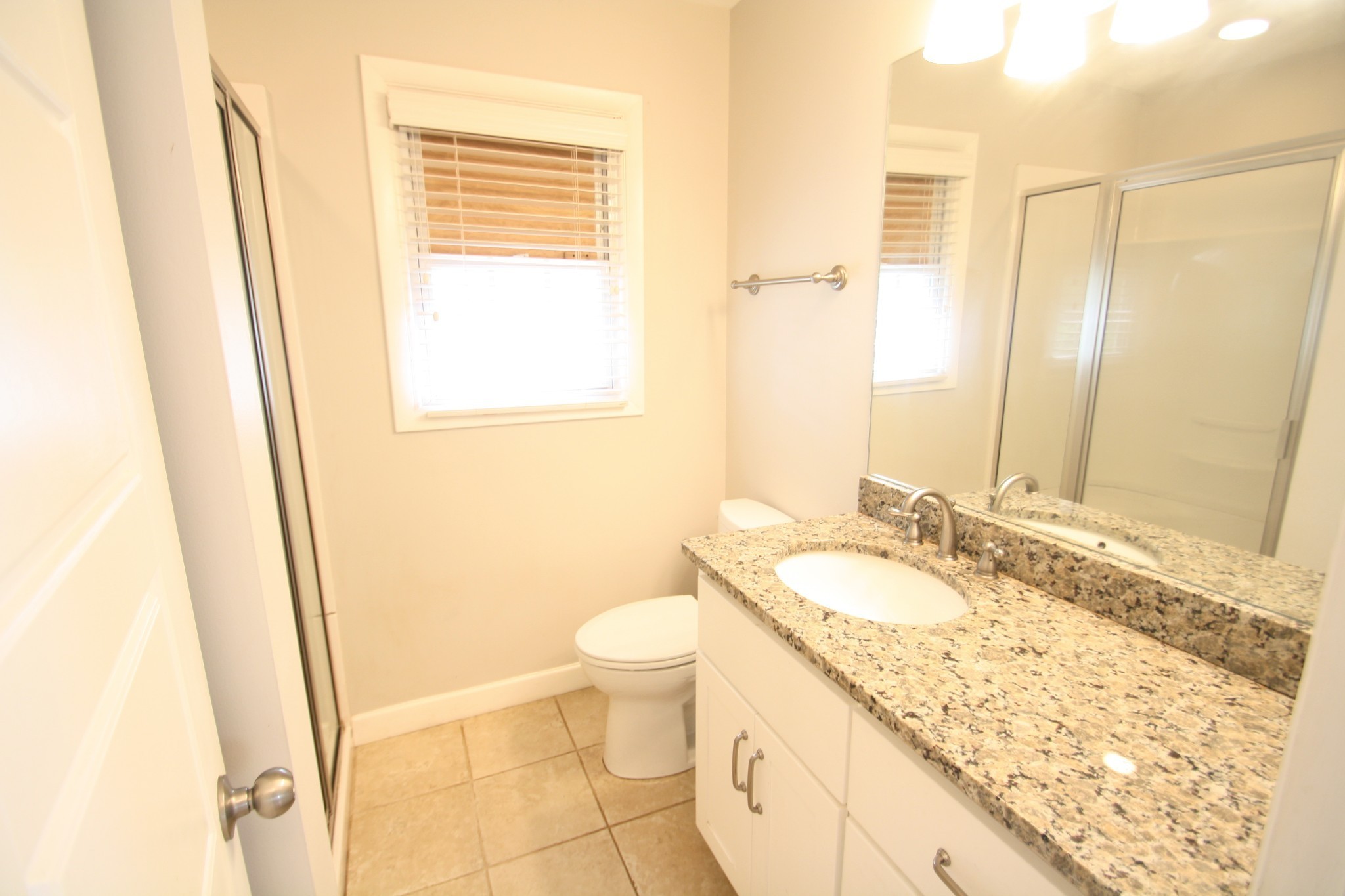 336 Chamberlin St Property Photo 5
