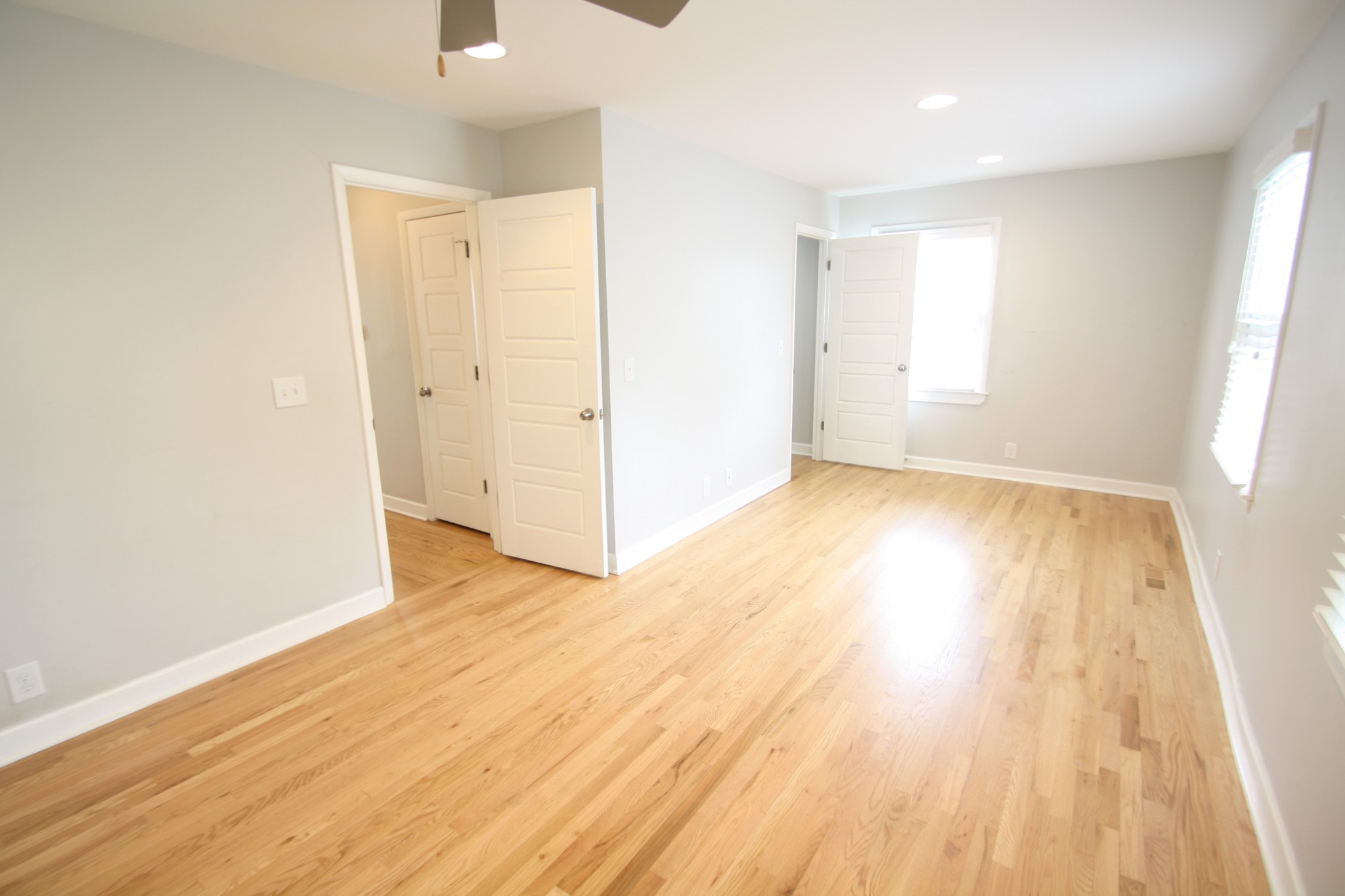 336 Chamberlin St Property Photo 10