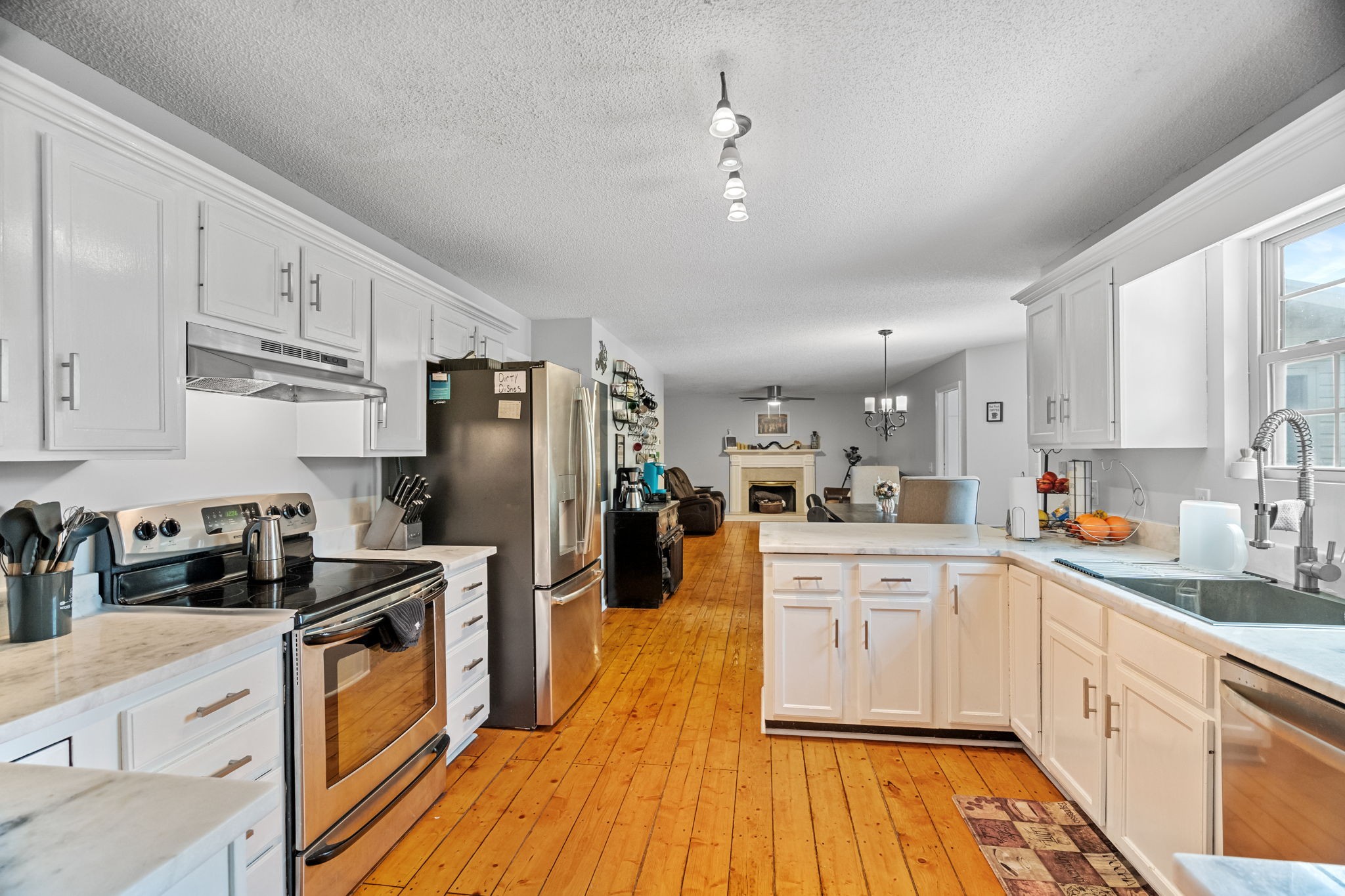 3538 Armstrong Rd Property Photo 5