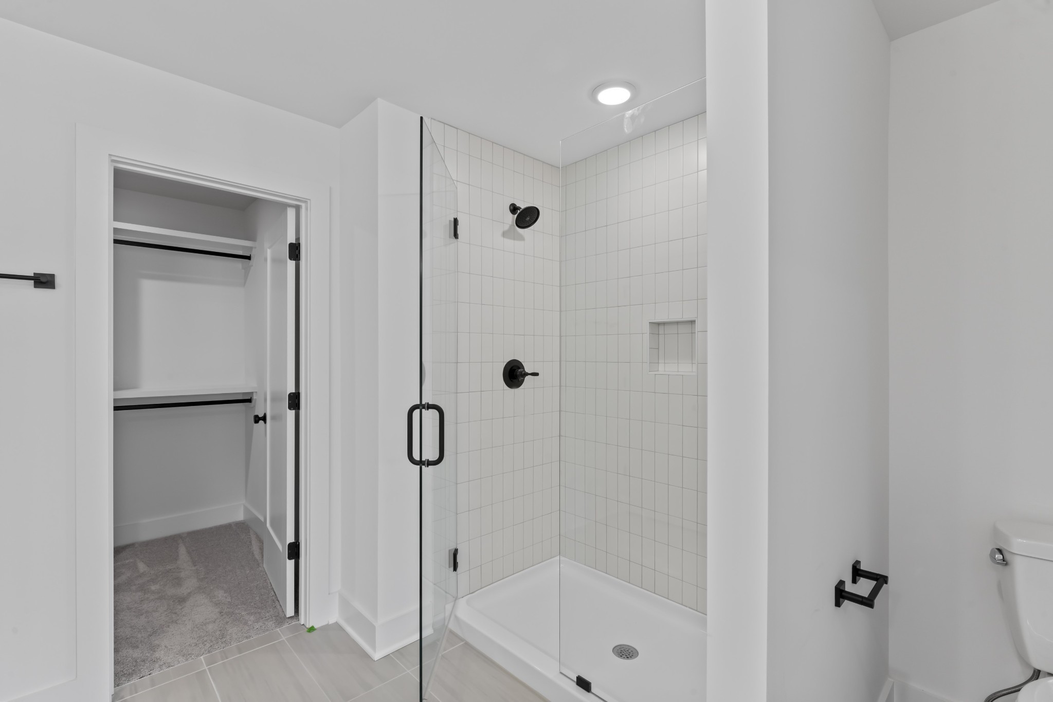 610 Markham Property Photo 14