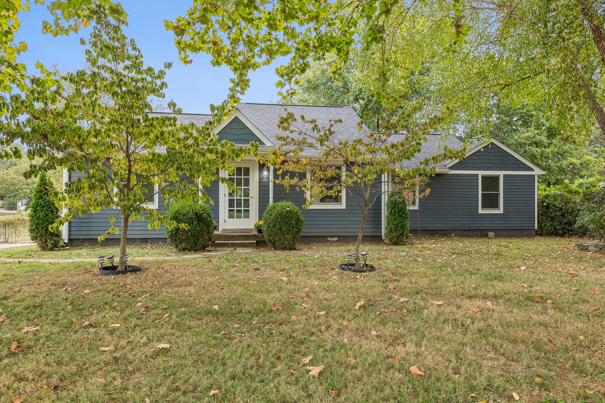 107 Gibson Dr Property Photo 1