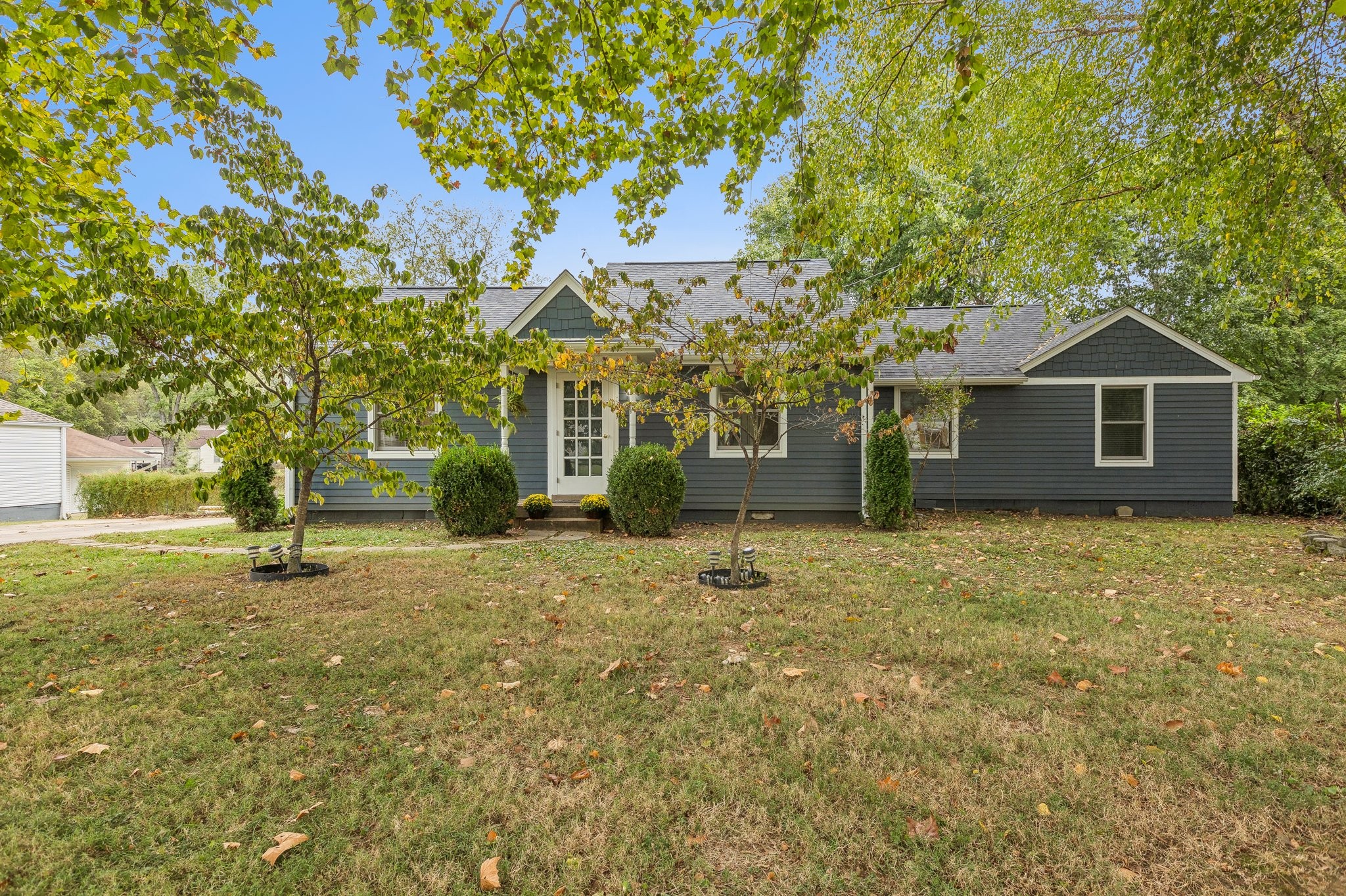 107 Gibson Dr Property Photo 2