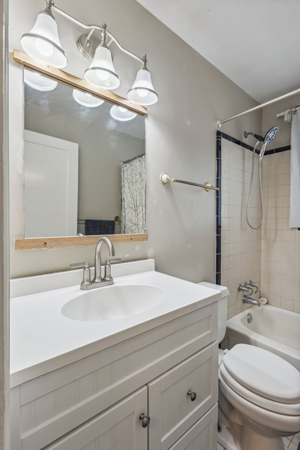 107 Gibson Dr Property Photo 14