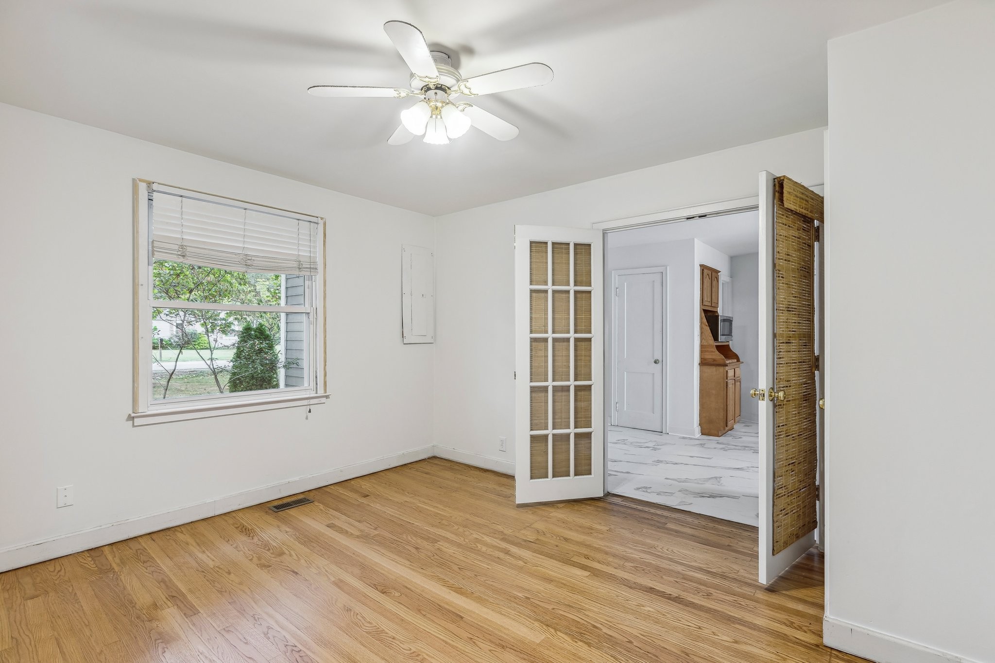 107 Gibson Dr Property Photo 16