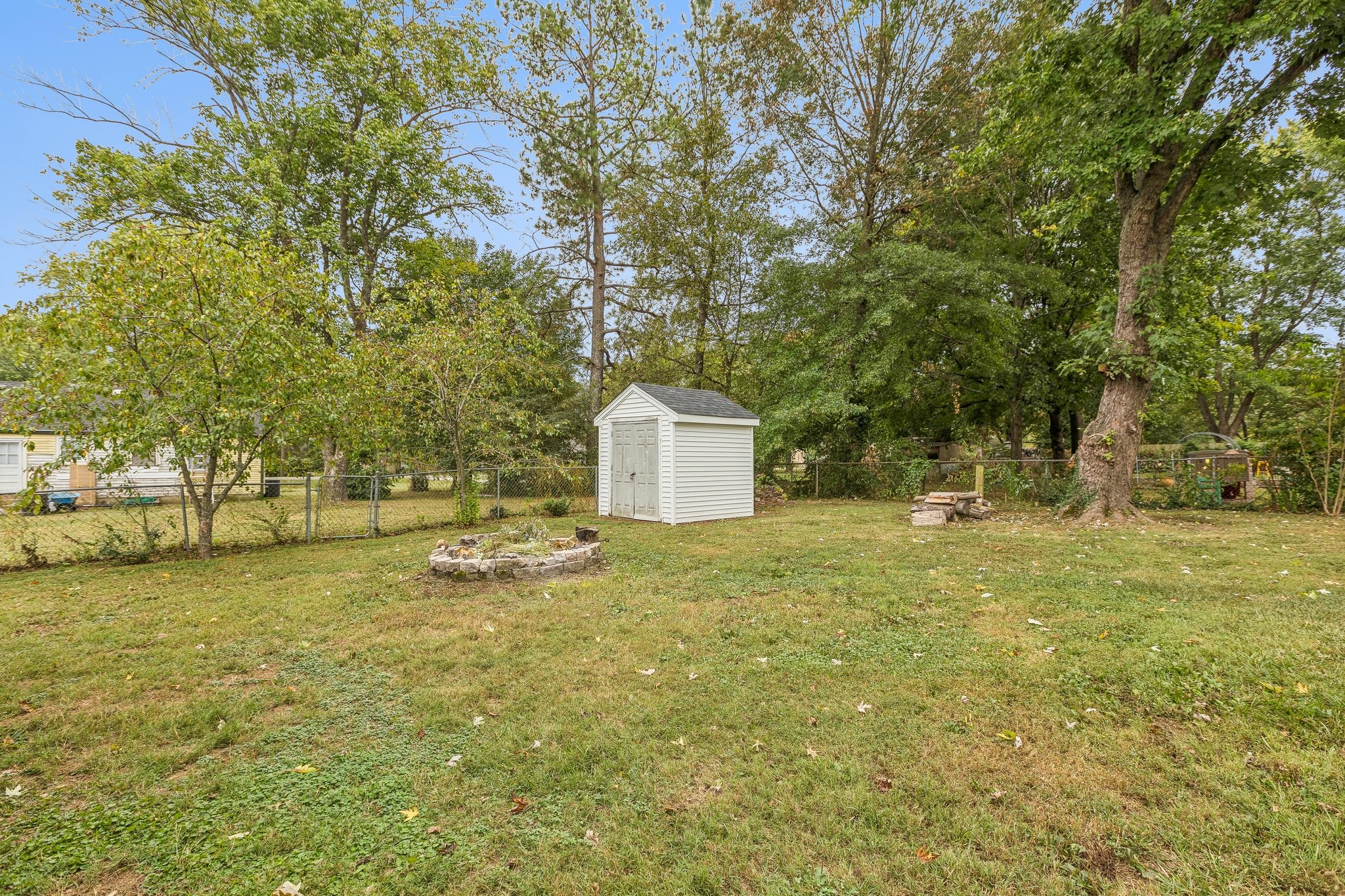 107 Gibson Dr Property Photo 45