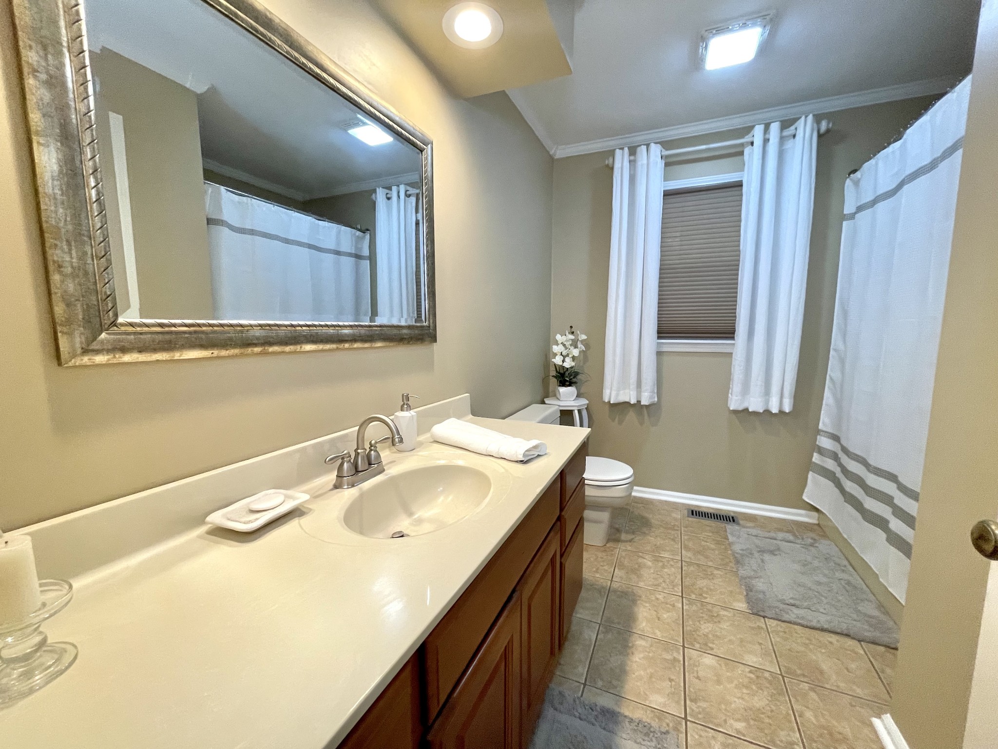 1205 Bark Ridge Cir Property Photo 24