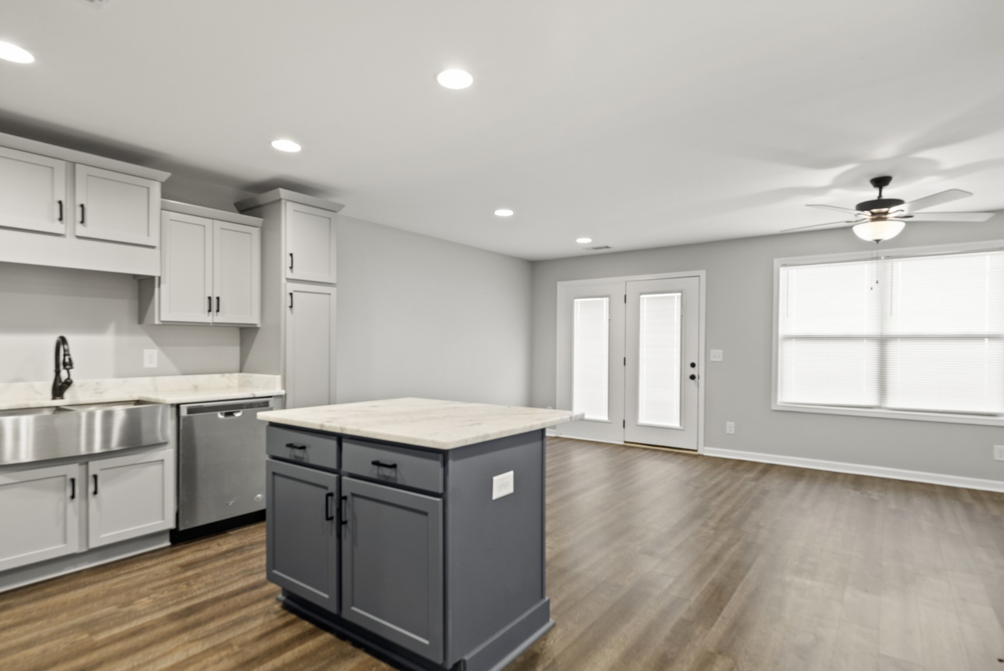 251 Signature Pl Property Photo 9