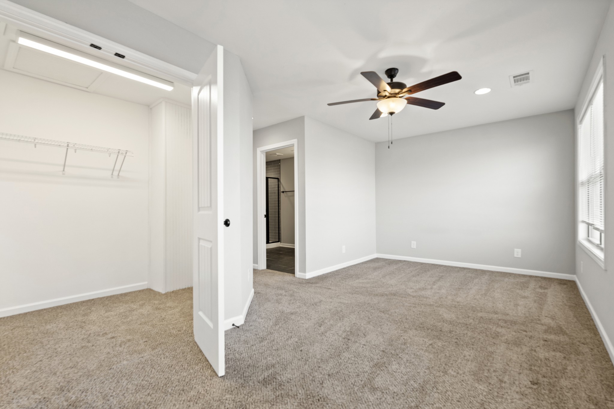 251 Signature Pl Property Photo 15