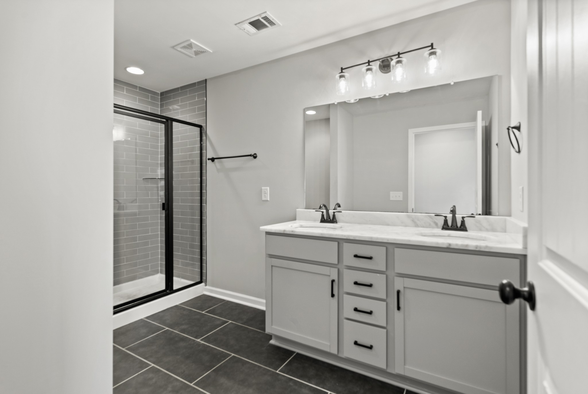 251 Signature Pl Property Photo 17
