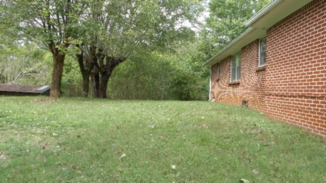 80 Schell Ln Property Photo 6
