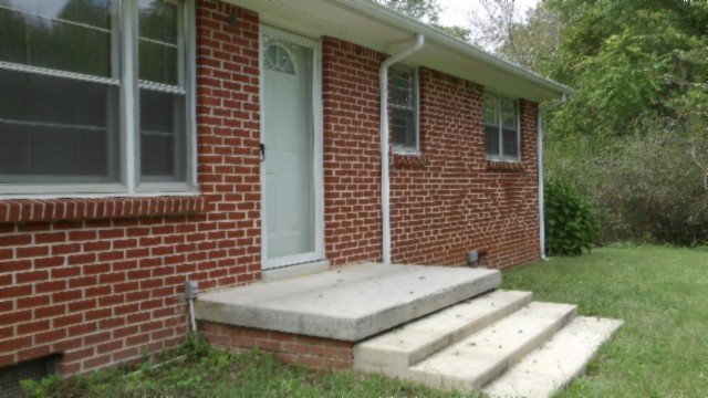 80 Schell Ln Property Photo 7