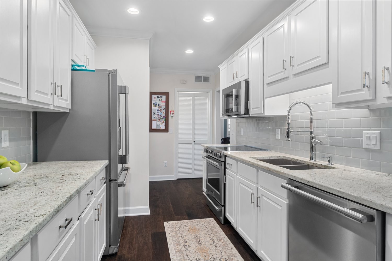 6066 Sunrise Cir Property Photo 13