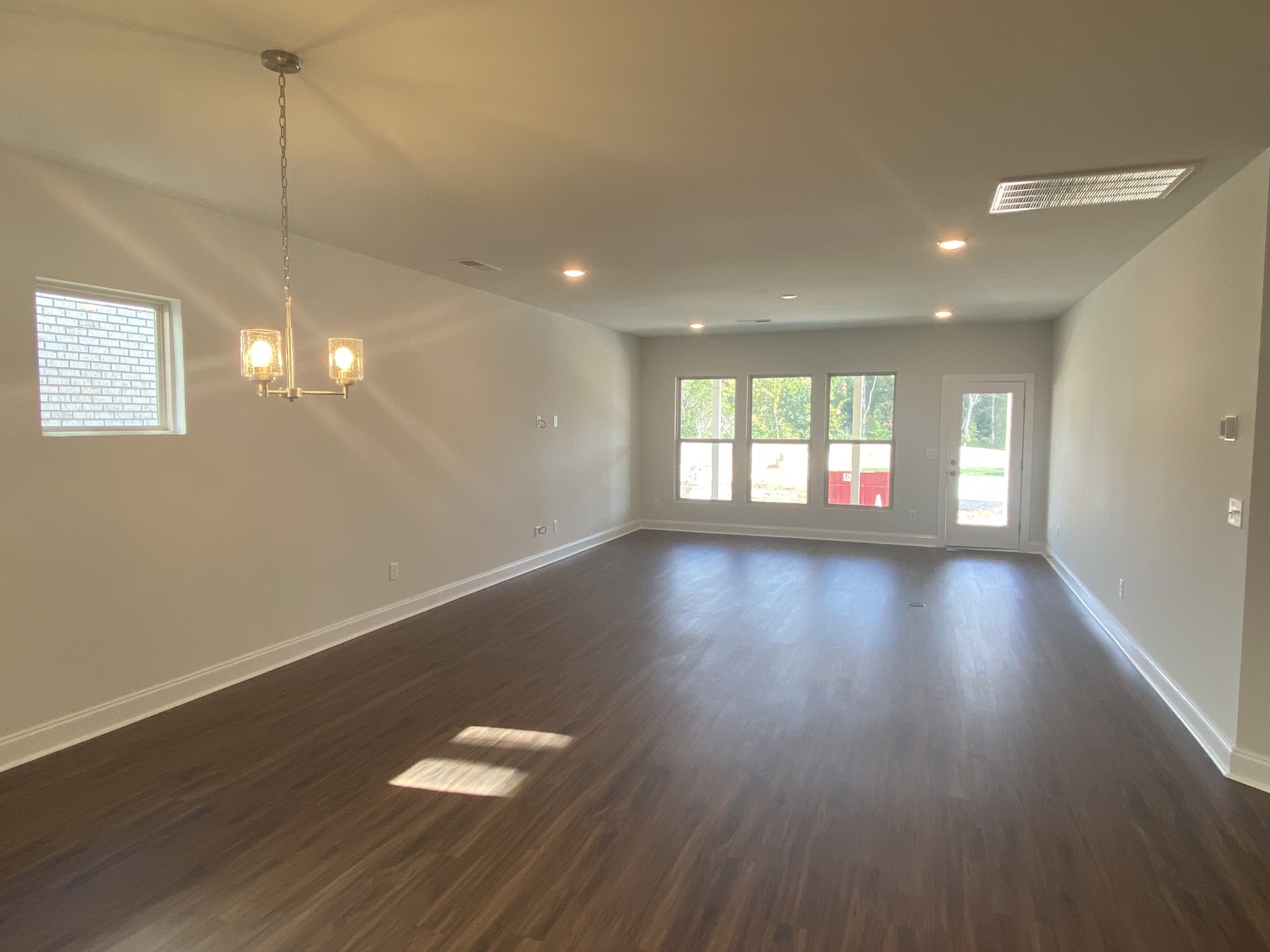1168 Carlisle Place Property Photo 6