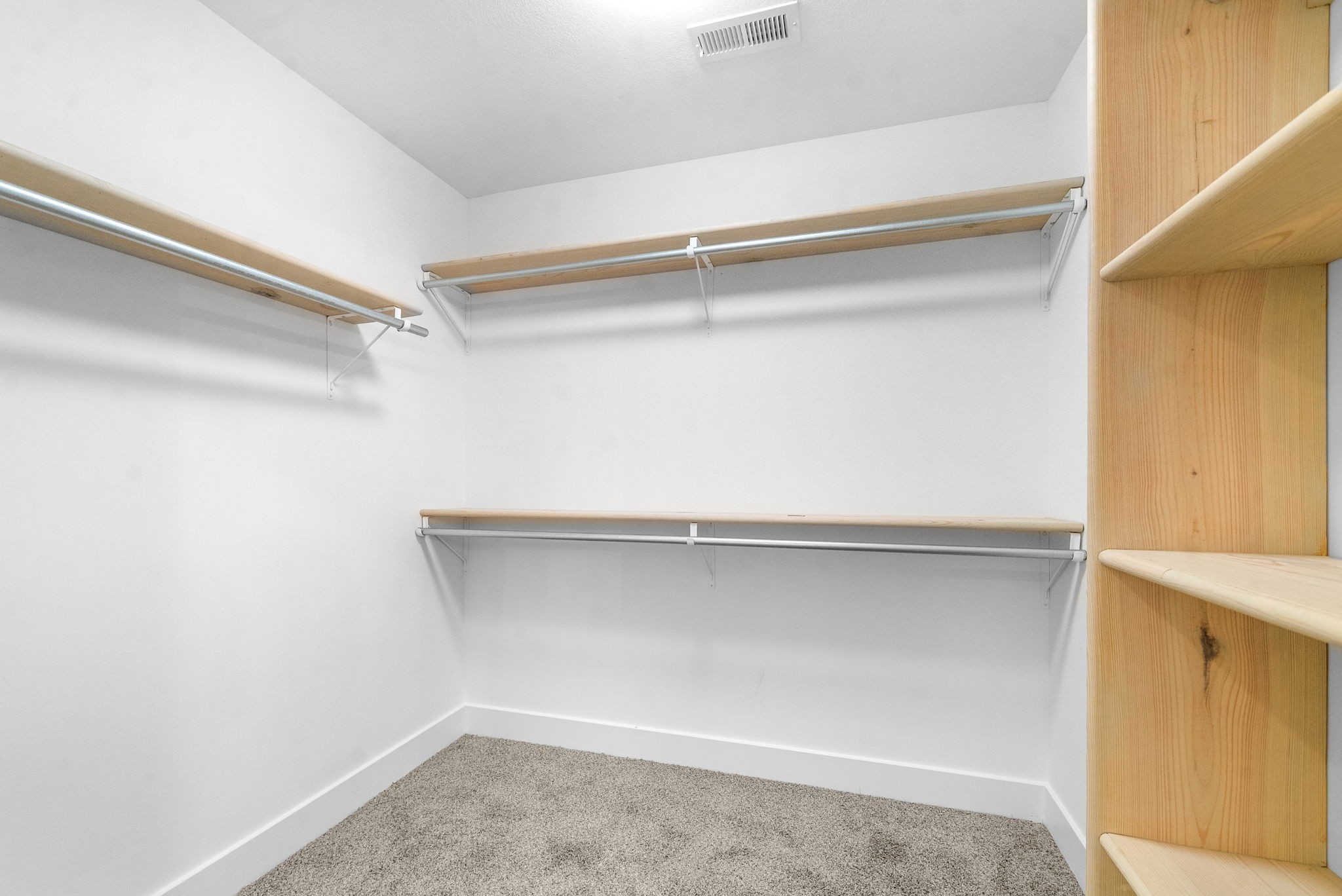 177 Sherlock Dr Property Photo 22