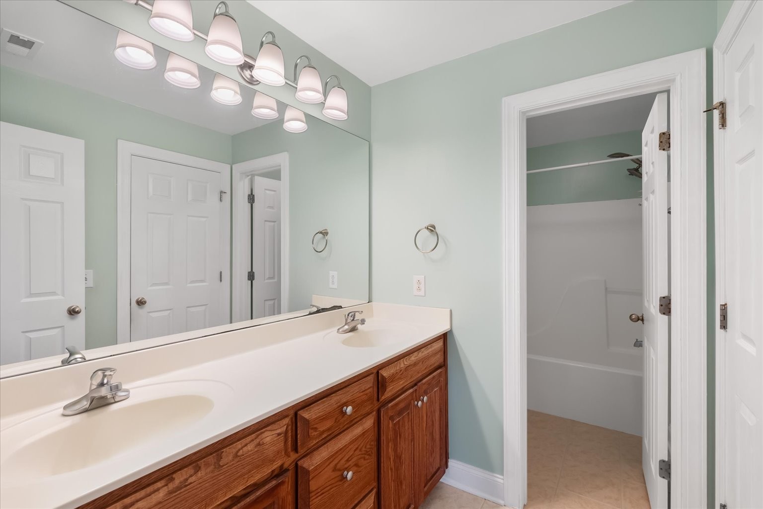 502 Savannah Rdg Property Photo 36