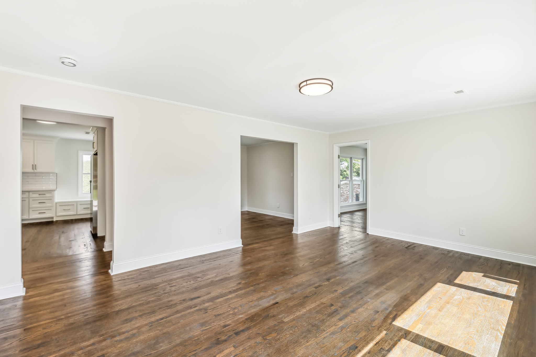 110 S Laurel Cir Property Photo 7