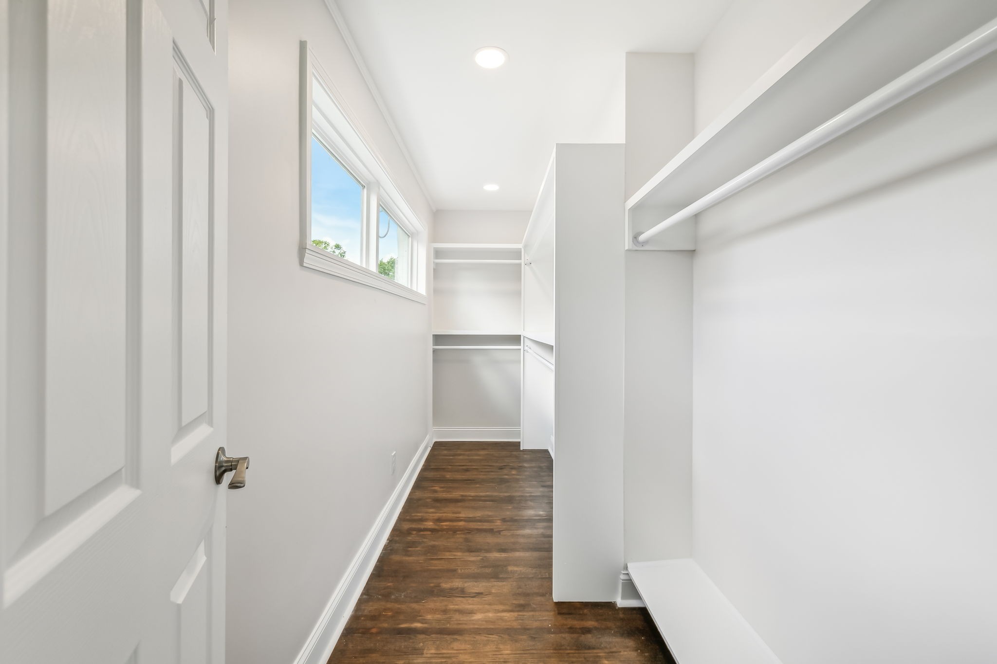 110 S Laurel Cir Property Photo 32