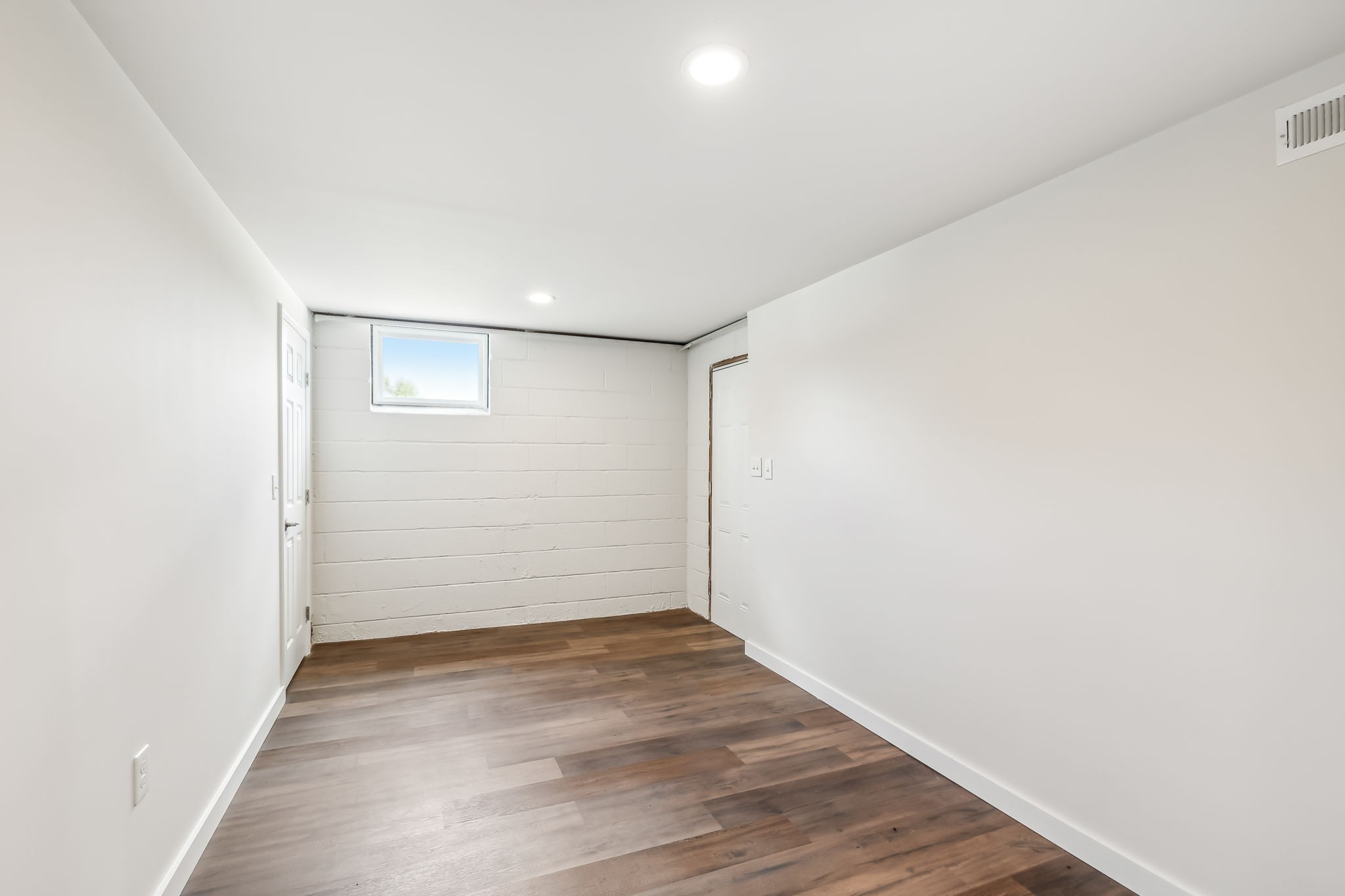 110 S Laurel Cir Property Photo 43