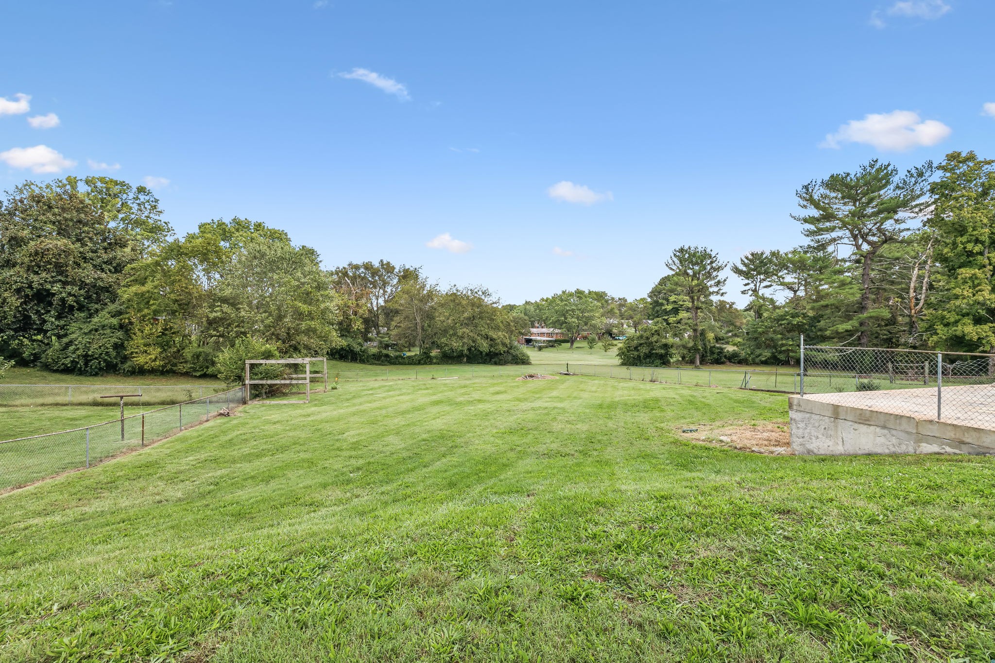 110 S Laurel Cir Property Photo 53