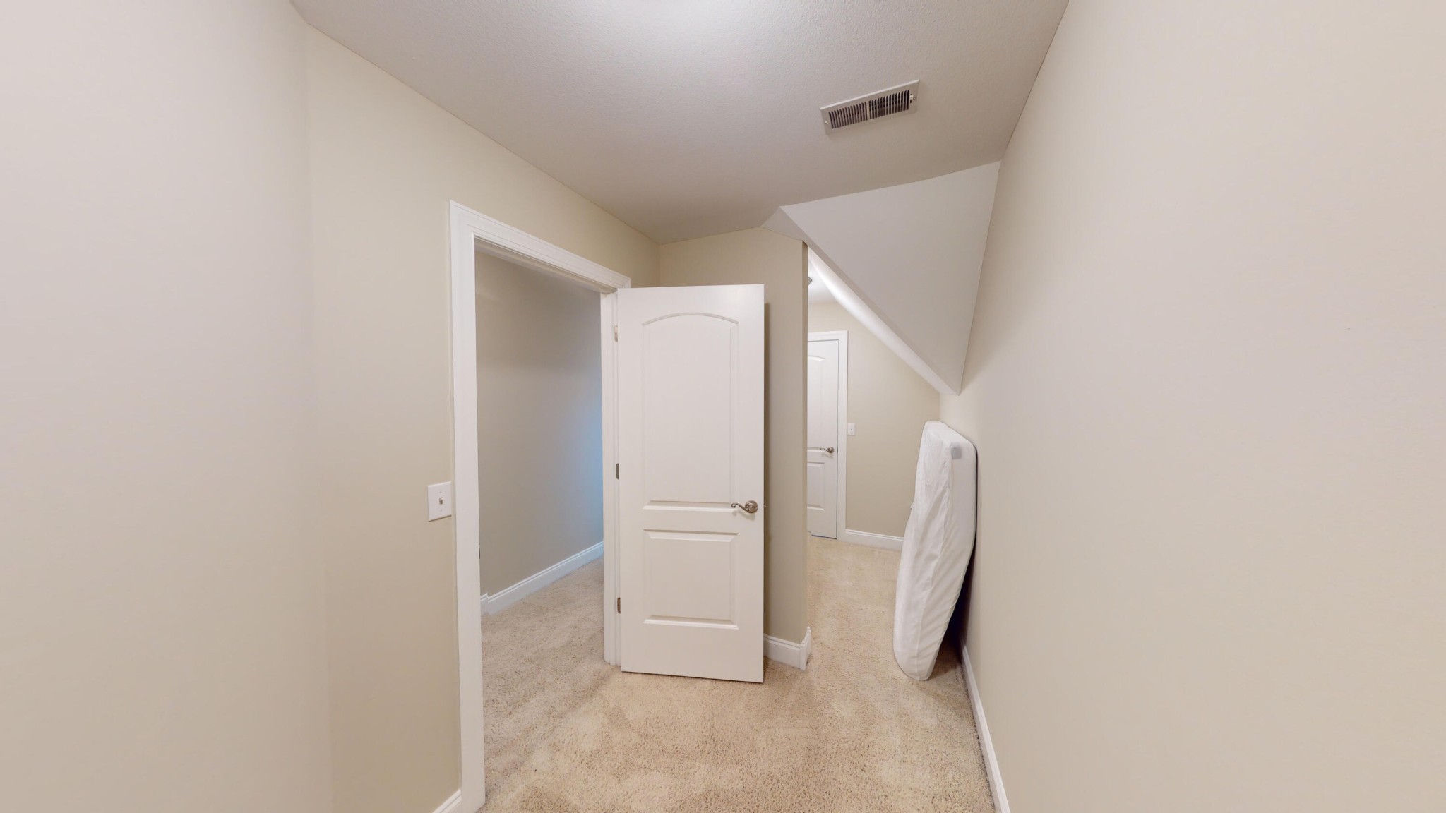 199 Channel Pointe Drive Property Photo 38