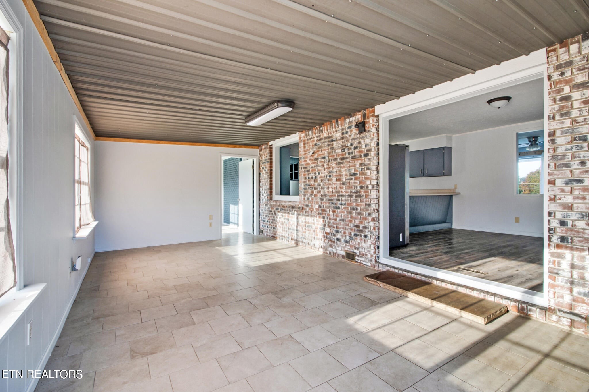 634 Lawson Rd Property Photo 17
