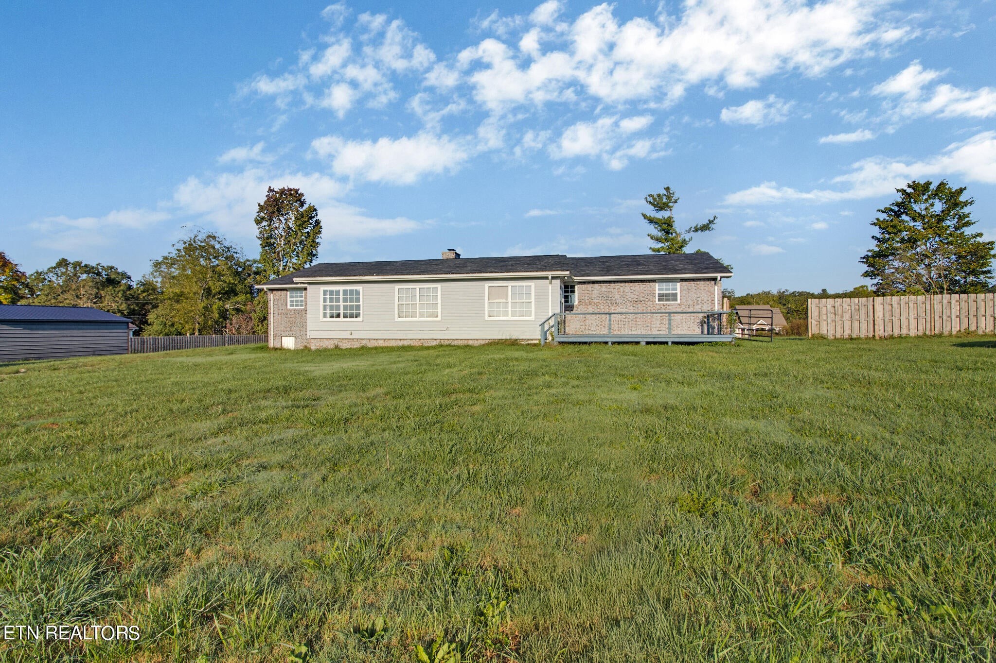 634 Lawson Rd Property Photo 39