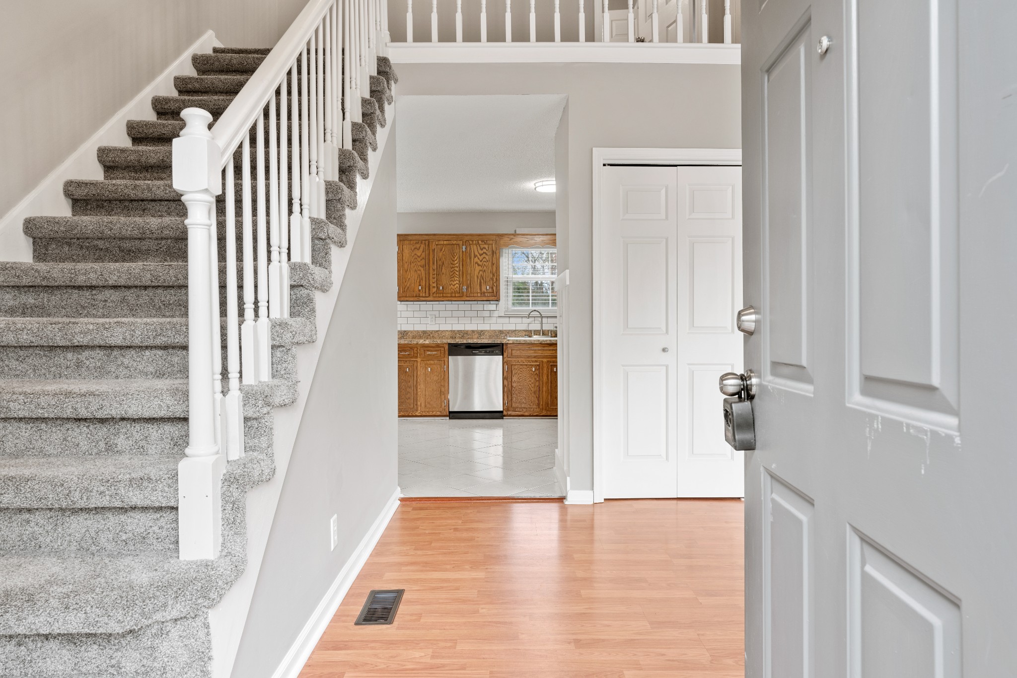 136 Bland Dr Property Photo 3