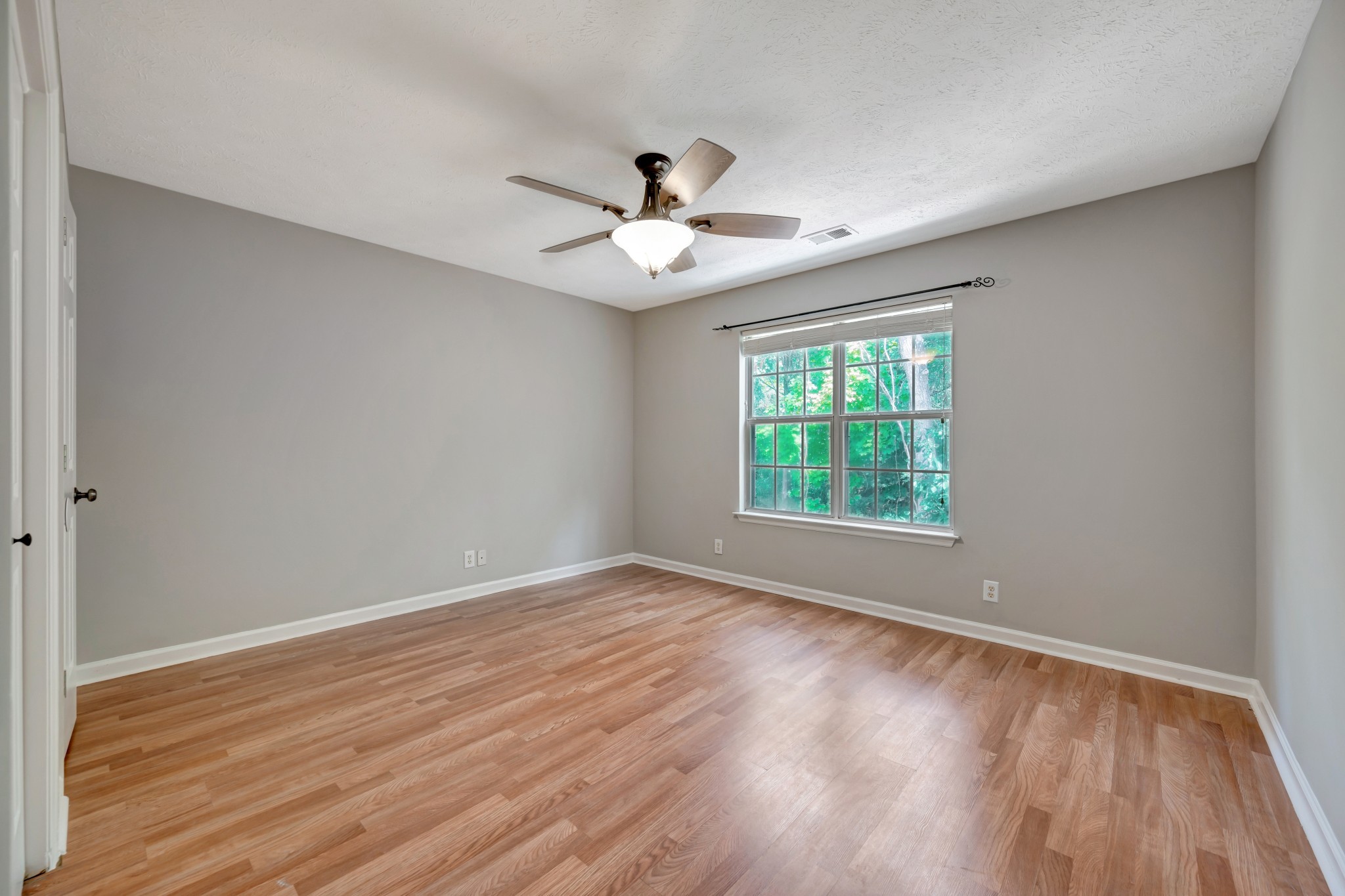 1468 Bell Trace Dr Property Photo 14