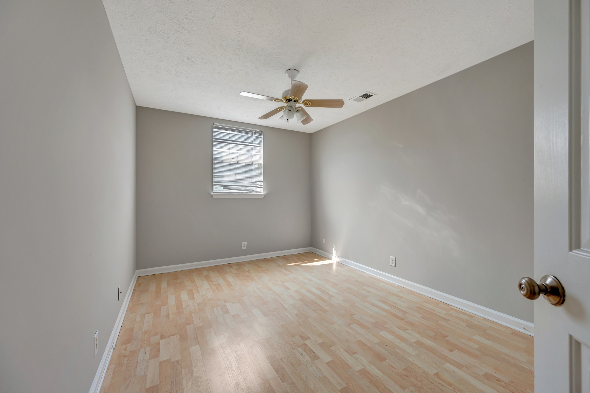 1468 Bell Trace Dr Property Photo 21