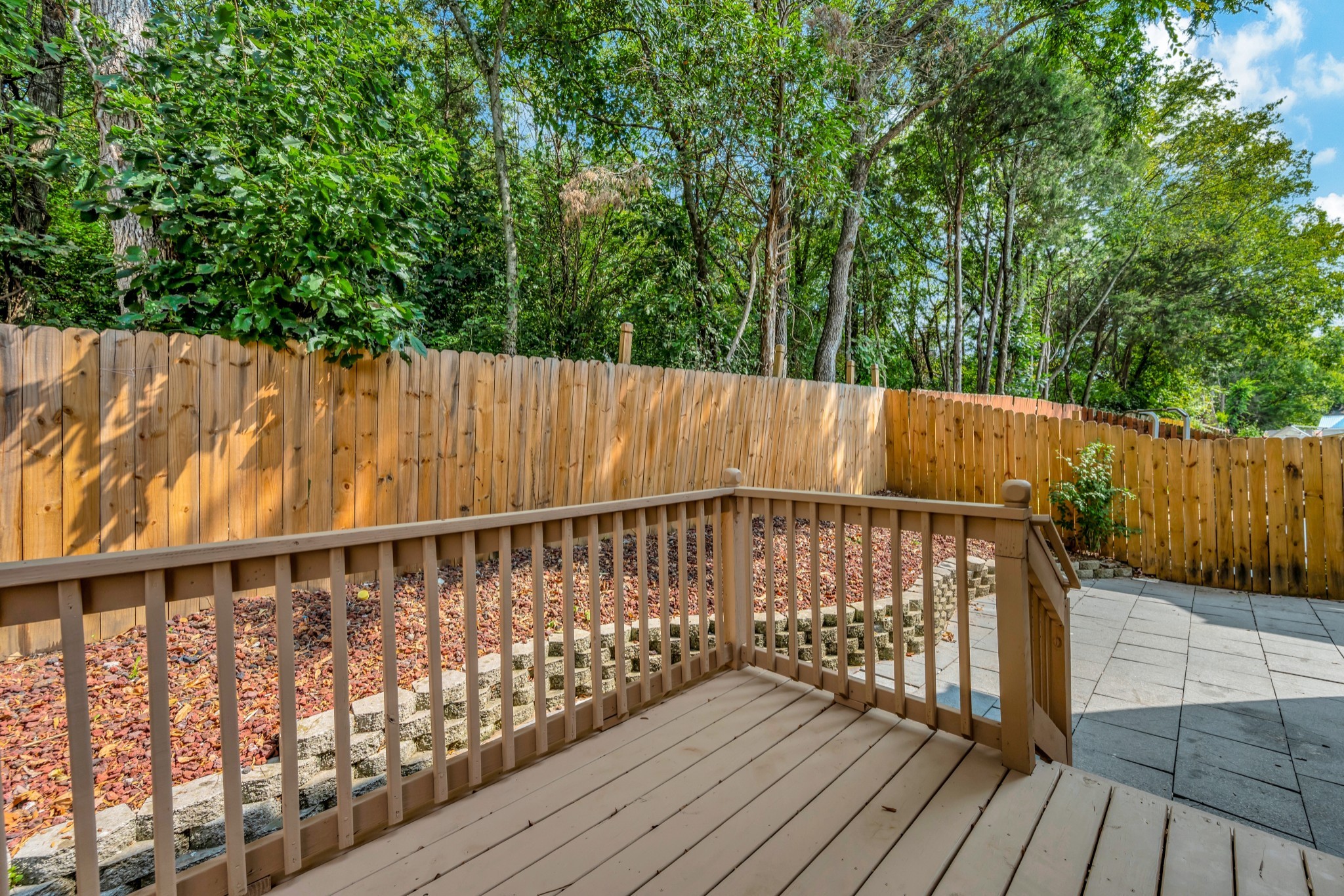 1468 Bell Trace Dr Property Photo 25