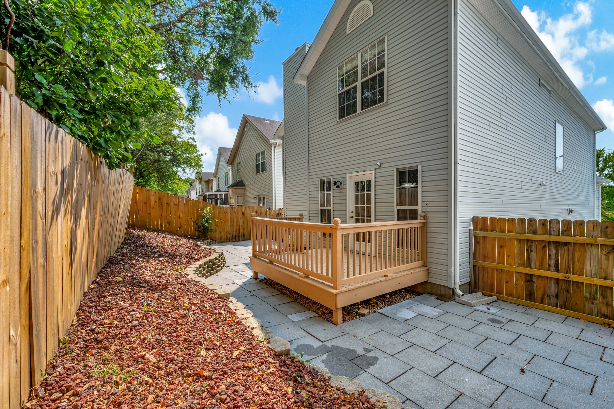 1468 Bell Trace Dr Property Photo 26